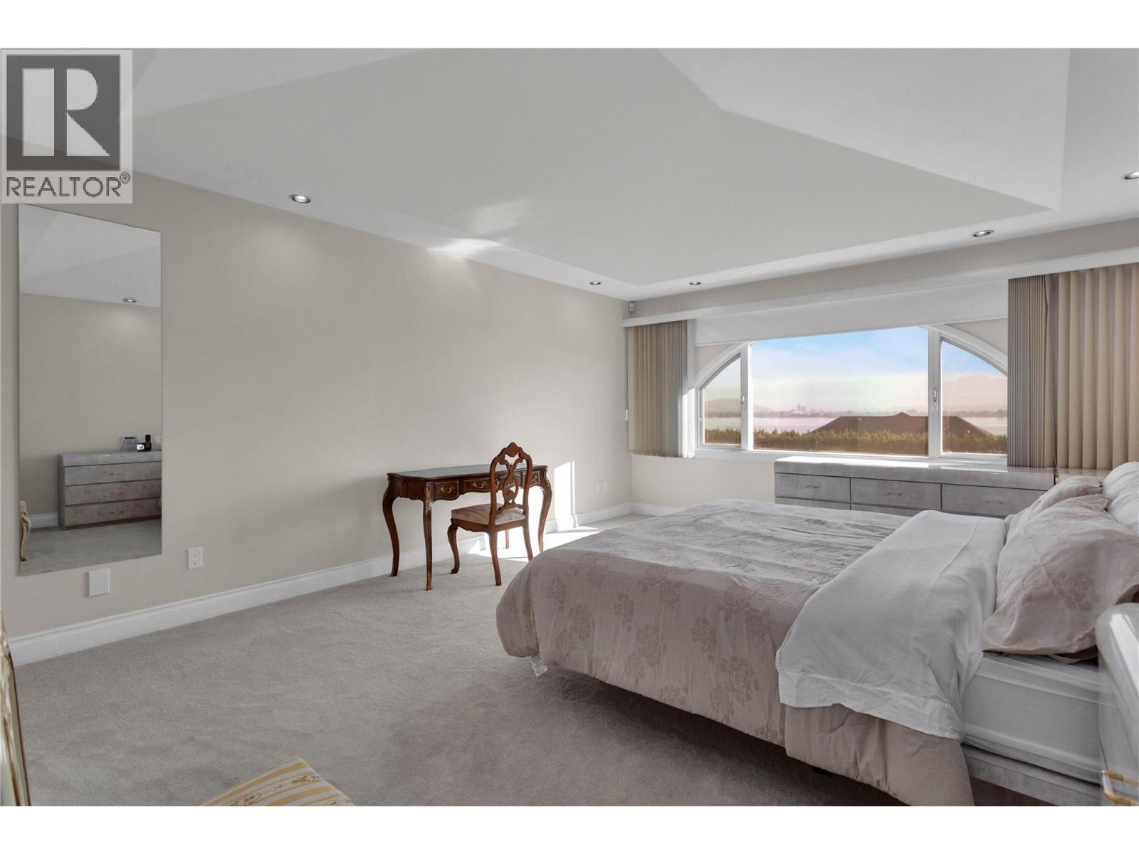 Picture for 2545 Campbell  Road https://www.cirrealty.ca/reb/bc/5/10363525_28.jpg