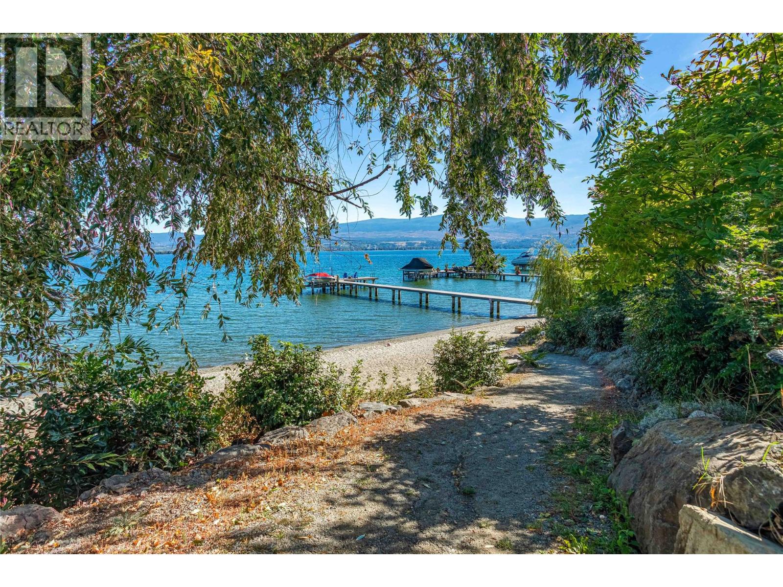 Picture for 2545 Campbell  Road https://www.cirrealty.ca/reb/bc/5/10363525_66.jpg