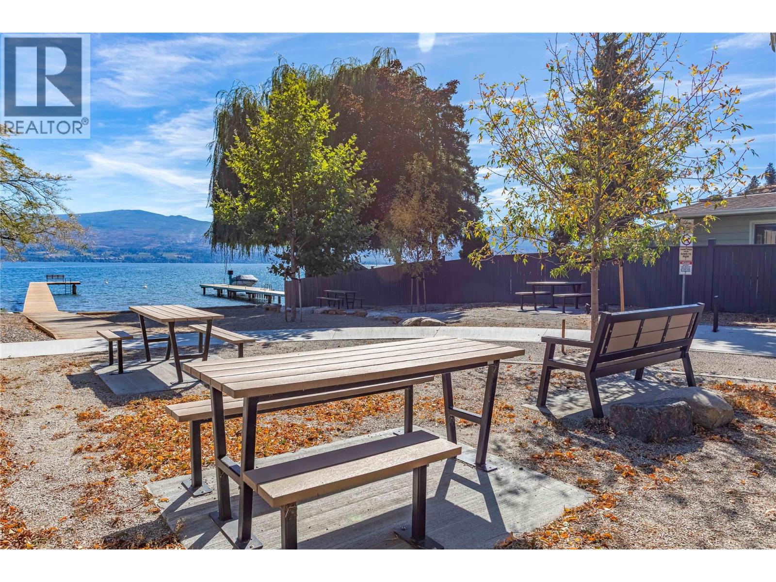 Picture for 2545 Campbell  Road https://www.cirrealty.ca/reb/bc/5/10363525_70.jpg