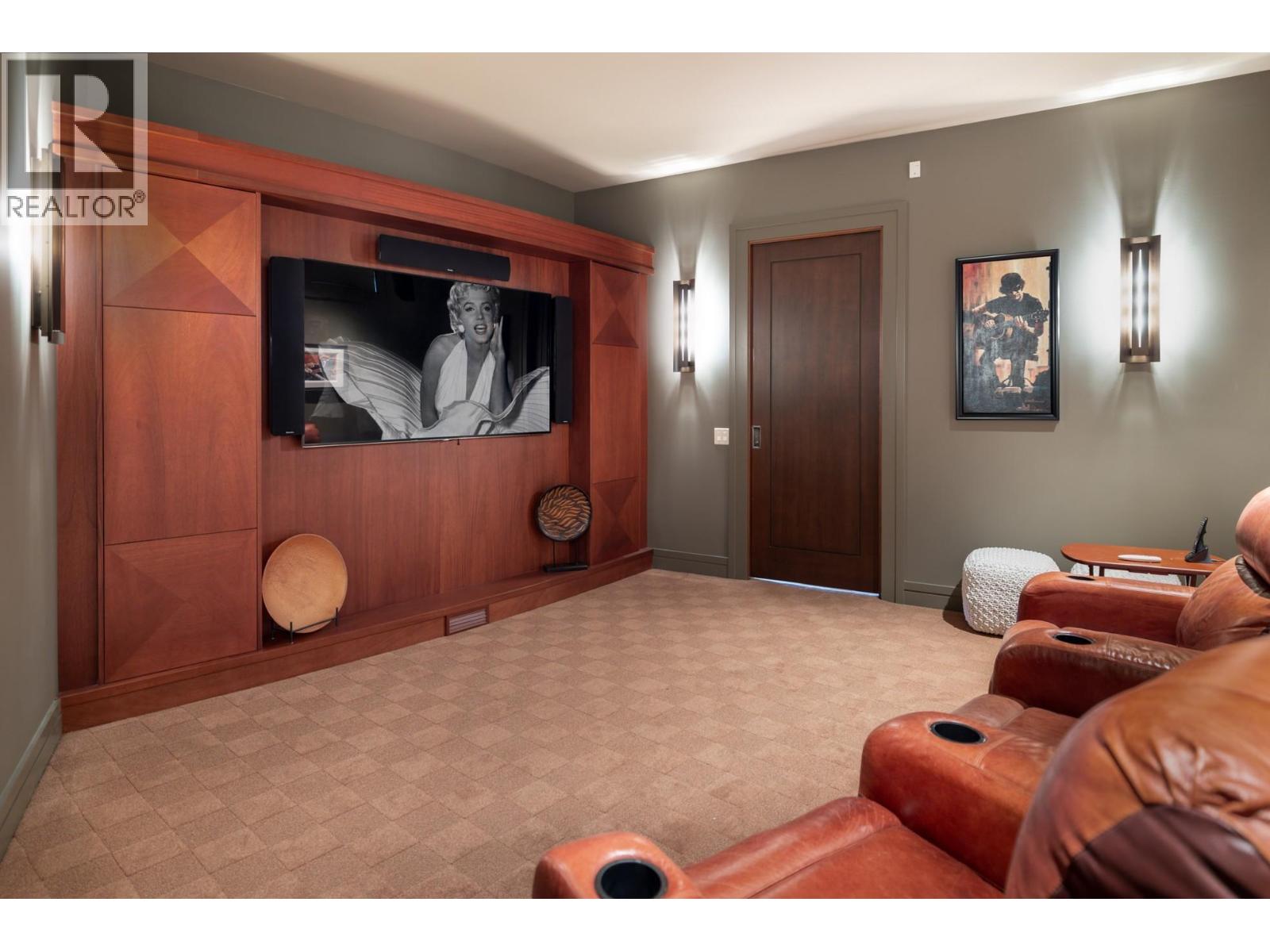 Picture for 704 Barnaby  Road https://www.cirrealty.ca/reb/bc/5/10363565_51.jpg