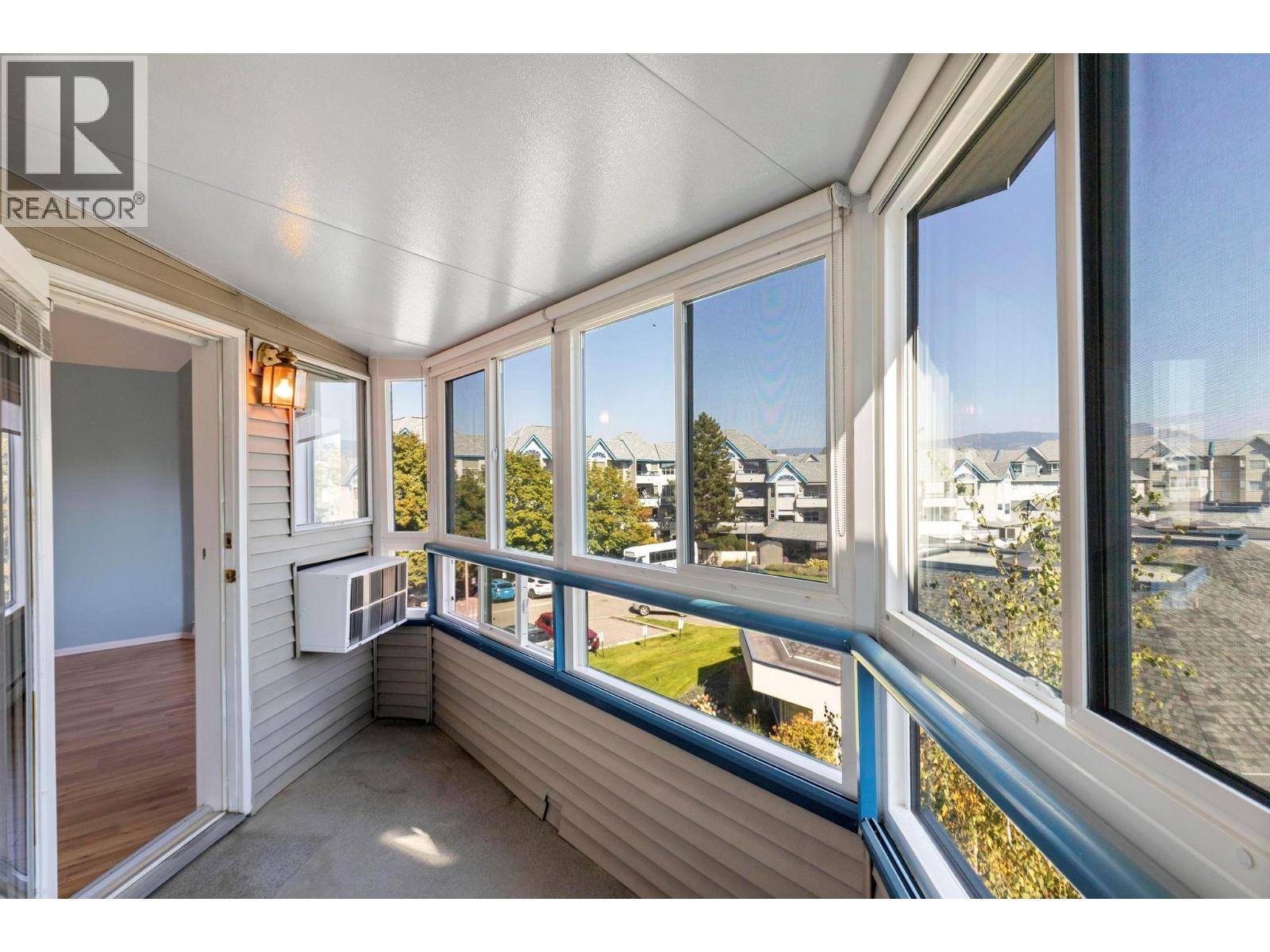 Picture for Unit #308, 3283 Casorso  Road https://www.cirrealty.ca/reb/bc/5/10363615_11.jpg