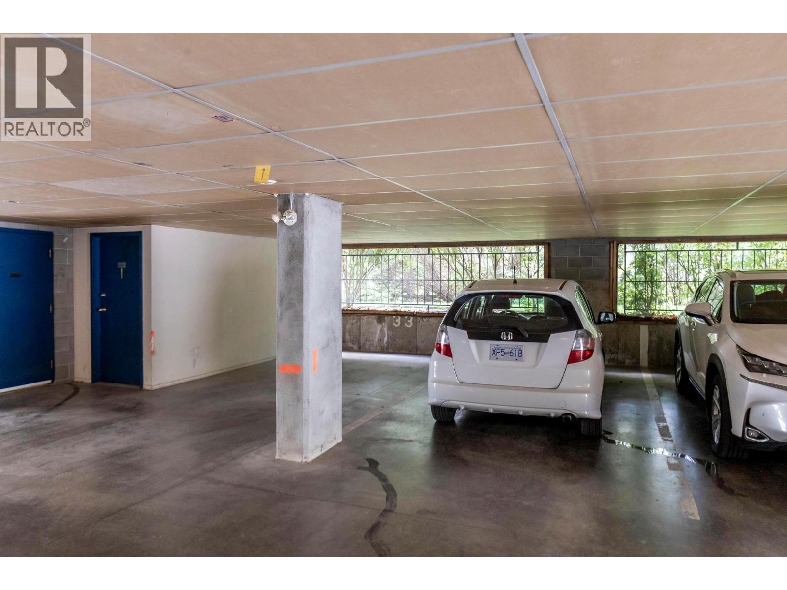 Picture for Unit #308, 3283 Casorso  Road https://www.cirrealty.ca/reb/bc/5/10363615_24.jpg