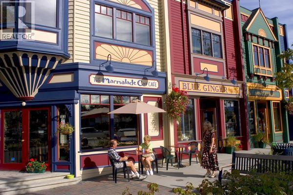 Picture for Unit #308, 3283 Casorso  Road https://www.cirrealty.ca/reb/bc/5/10363615_39.jpg