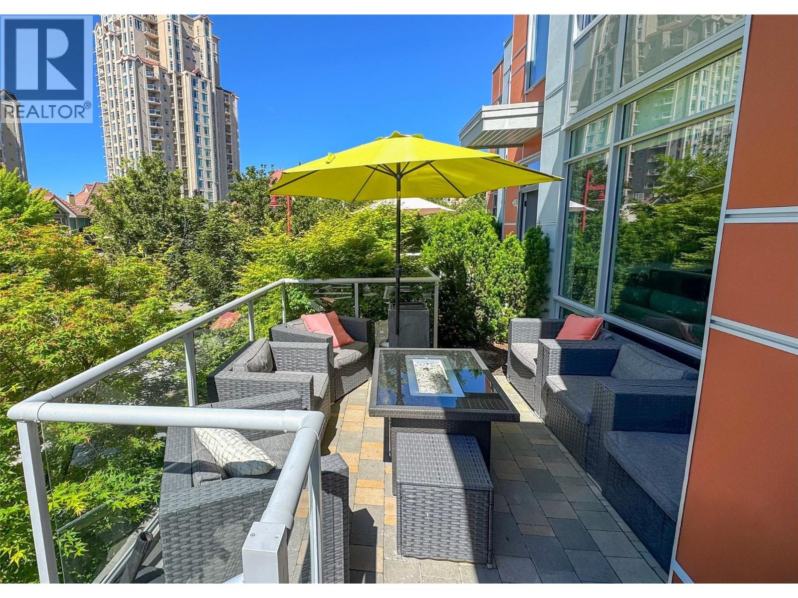 Picture for Unit #103, 1151 Sunset  Drive https://www.cirrealty.ca/reb/bc/5/10363685_14.jpg