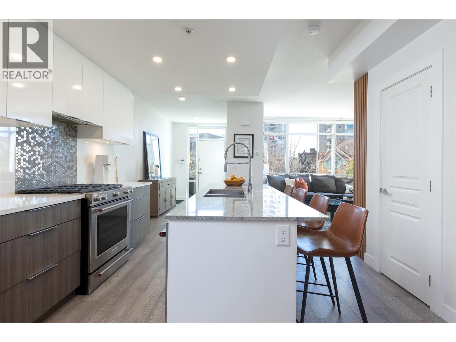 Picture for Unit #103, 1151 Sunset  Drive https://www.cirrealty.ca/reb/bc/5/10363685_16.jpg