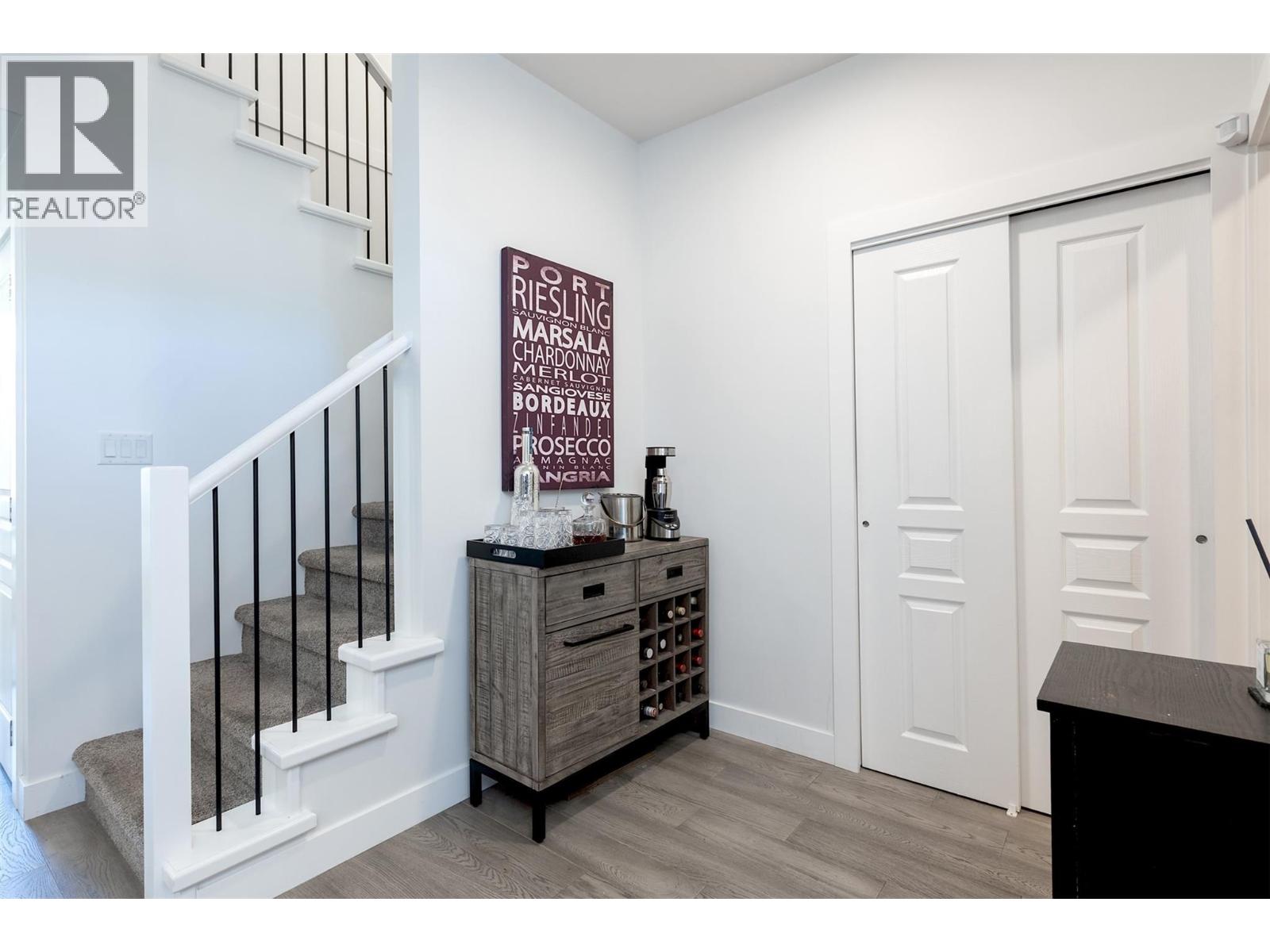 Picture for Unit #103, 1151 Sunset  Drive https://www.cirrealty.ca/reb/bc/5/10363685_28.jpg