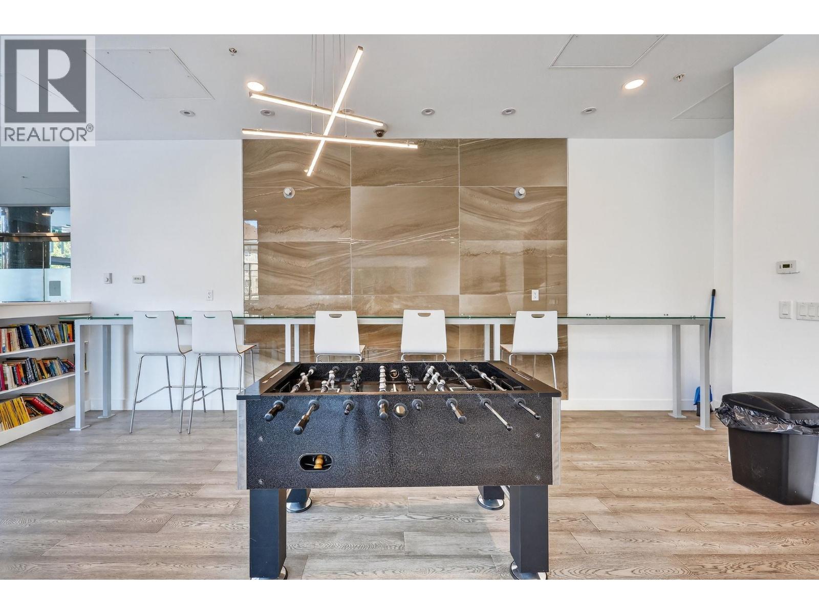 Picture for Unit #103, 1151 Sunset  Drive https://www.cirrealty.ca/reb/bc/5/10363685_50.jpg