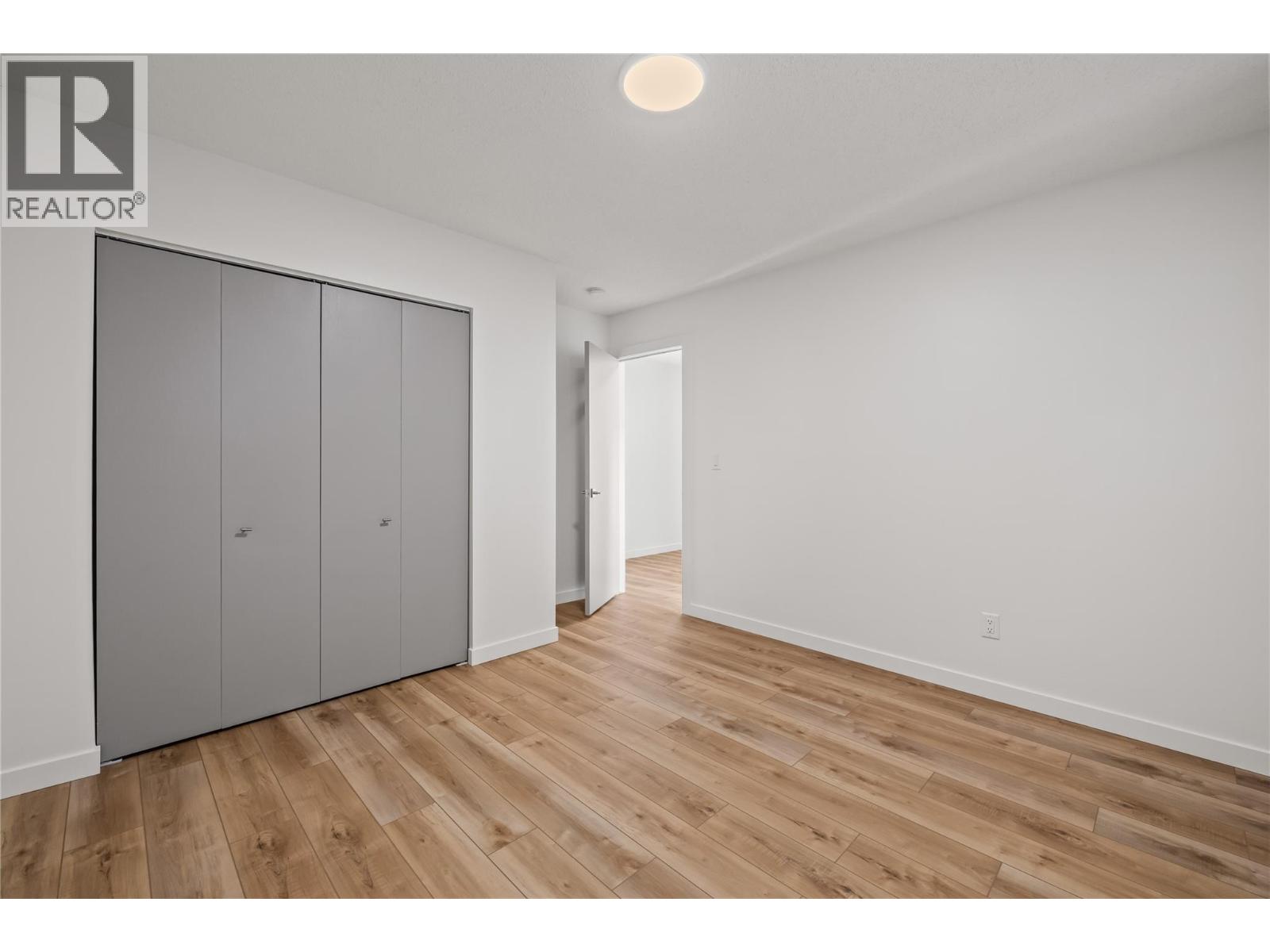 Picture for Unit #3, 2957 Conlin  Court https://www.cirrealty.ca/reb/bc/5/10363985_34.jpg