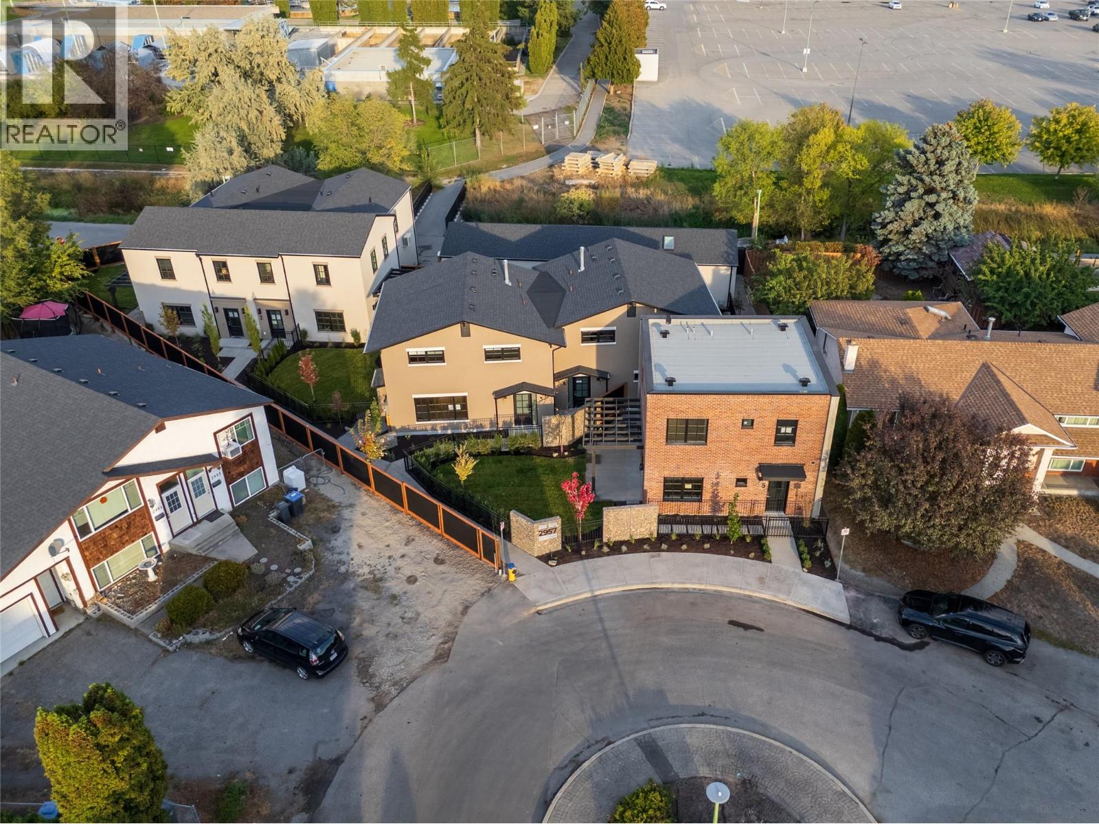 Picture for Unit #3, 2957 Conlin  Court https://www.cirrealty.ca/reb/bc/5/10363985_44.jpg