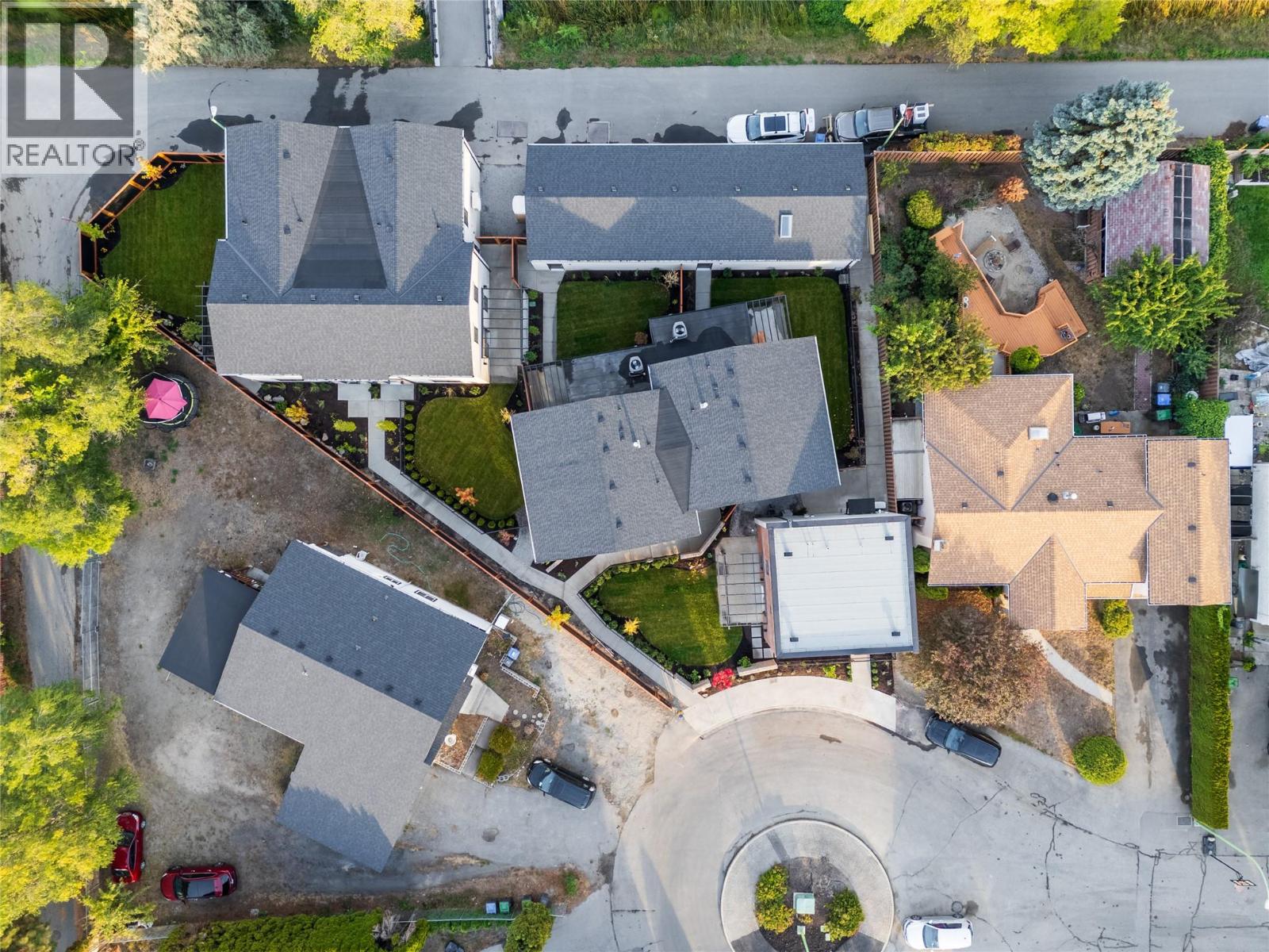 Picture for Unit #3, 2957 Conlin  Court https://www.cirrealty.ca/reb/bc/5/10363985_45.jpg