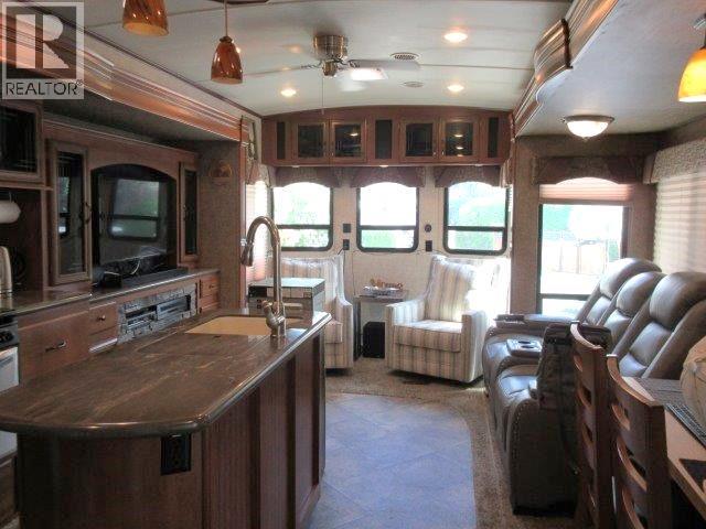 Picture for Unit #248, 415 Commonwealth  Road https://www.cirrealty.ca/reb/bc/5/10364075_10.jpg