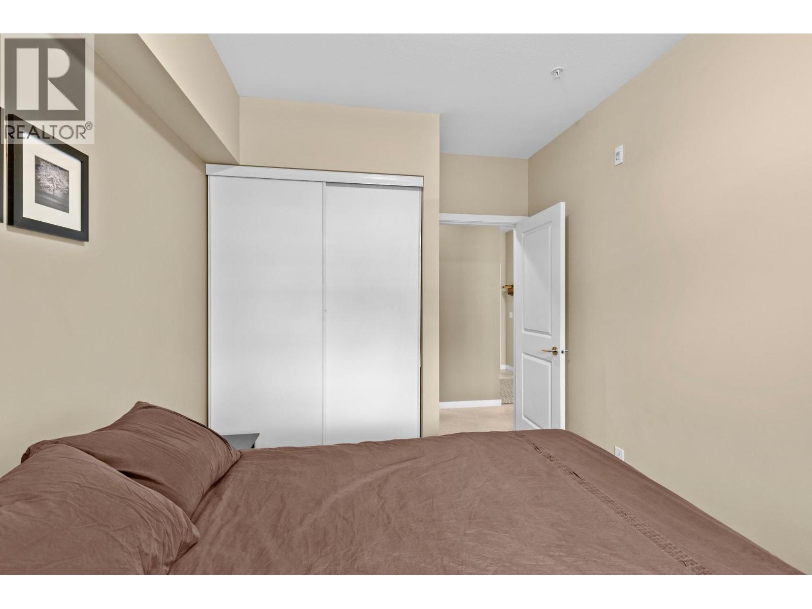 Picture for Unit #209, 1350 Ridgeway  Drive https://www.cirrealty.ca/reb/bc/5/10364155_17.jpg