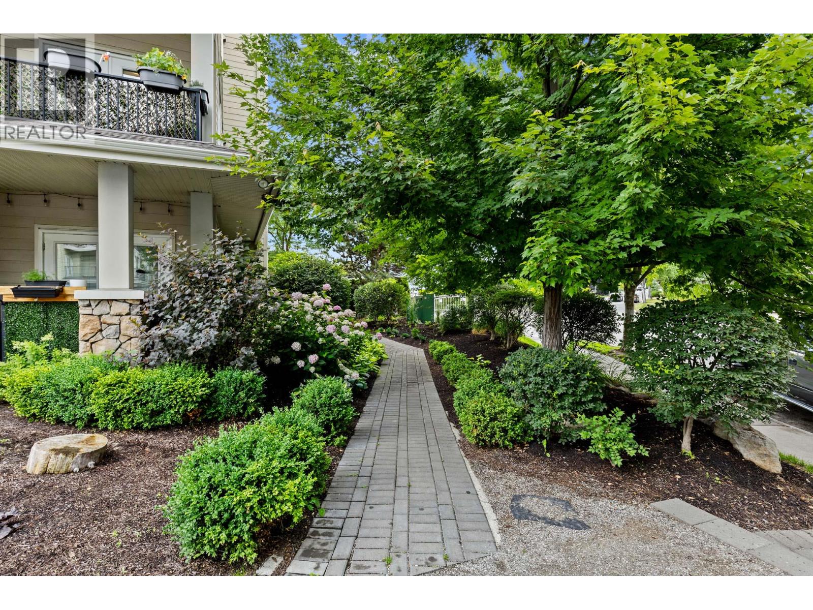 Picture for Unit #209, 1350 Ridgeway  Drive https://www.cirrealty.ca/reb/bc/5/10364155_36.jpg