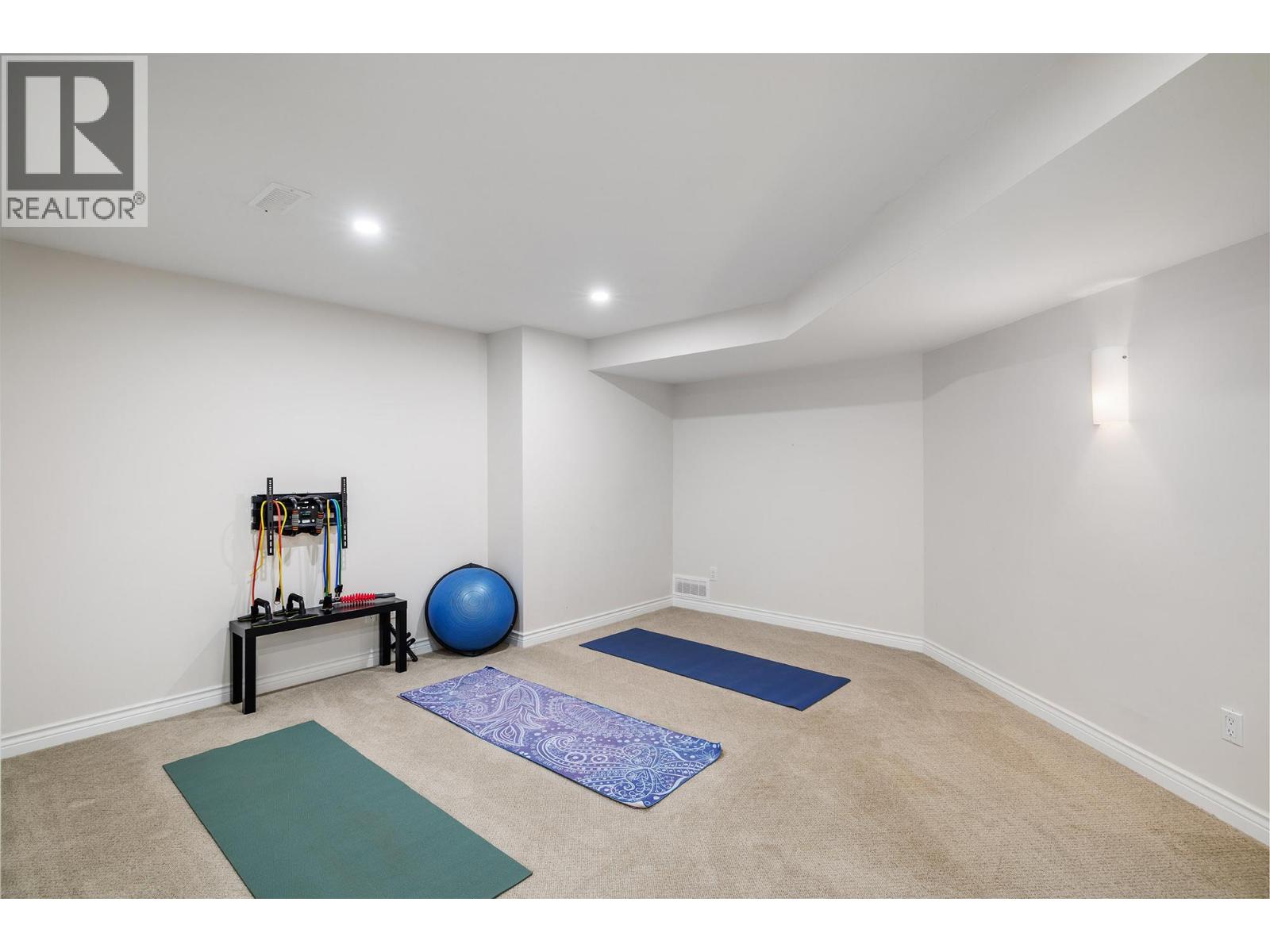 Picture for 1677 Mission Hill  Road https://www.cirrealty.ca/reb/bc/5/10364265_24.jpg
