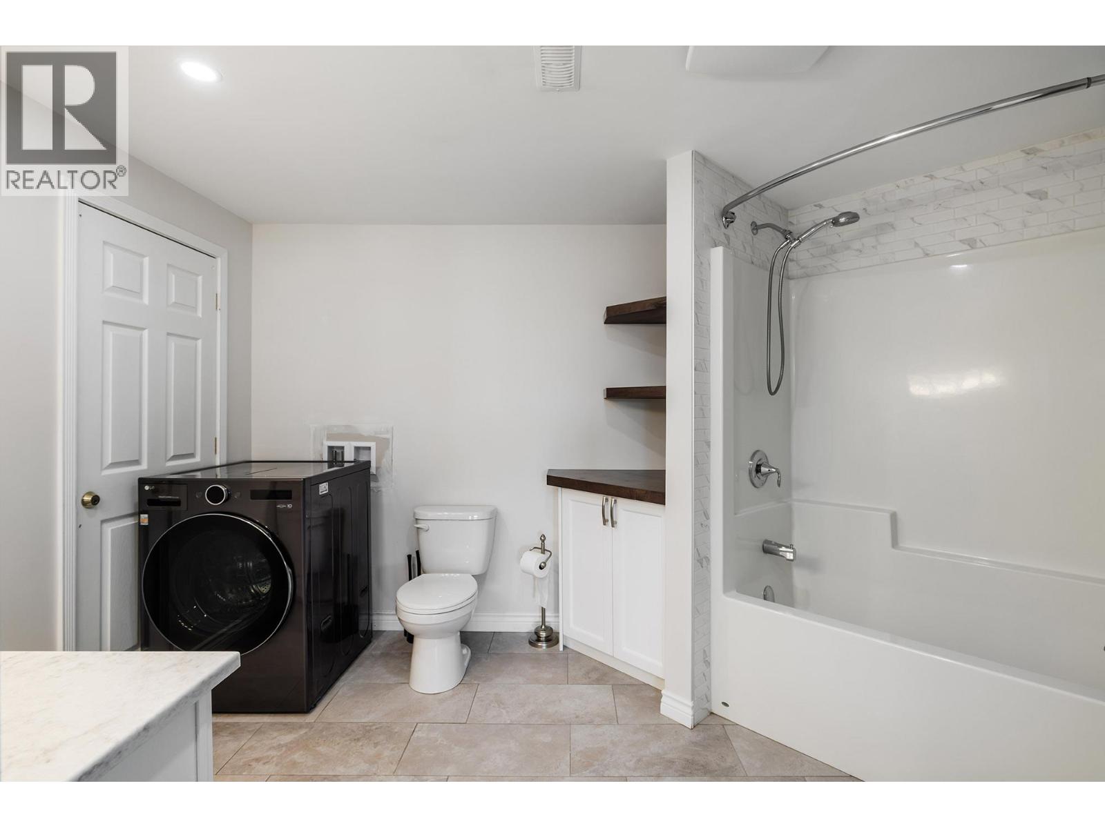 Picture for 1677 Mission Hill  Road https://www.cirrealty.ca/reb/bc/5/10364265_26.jpg