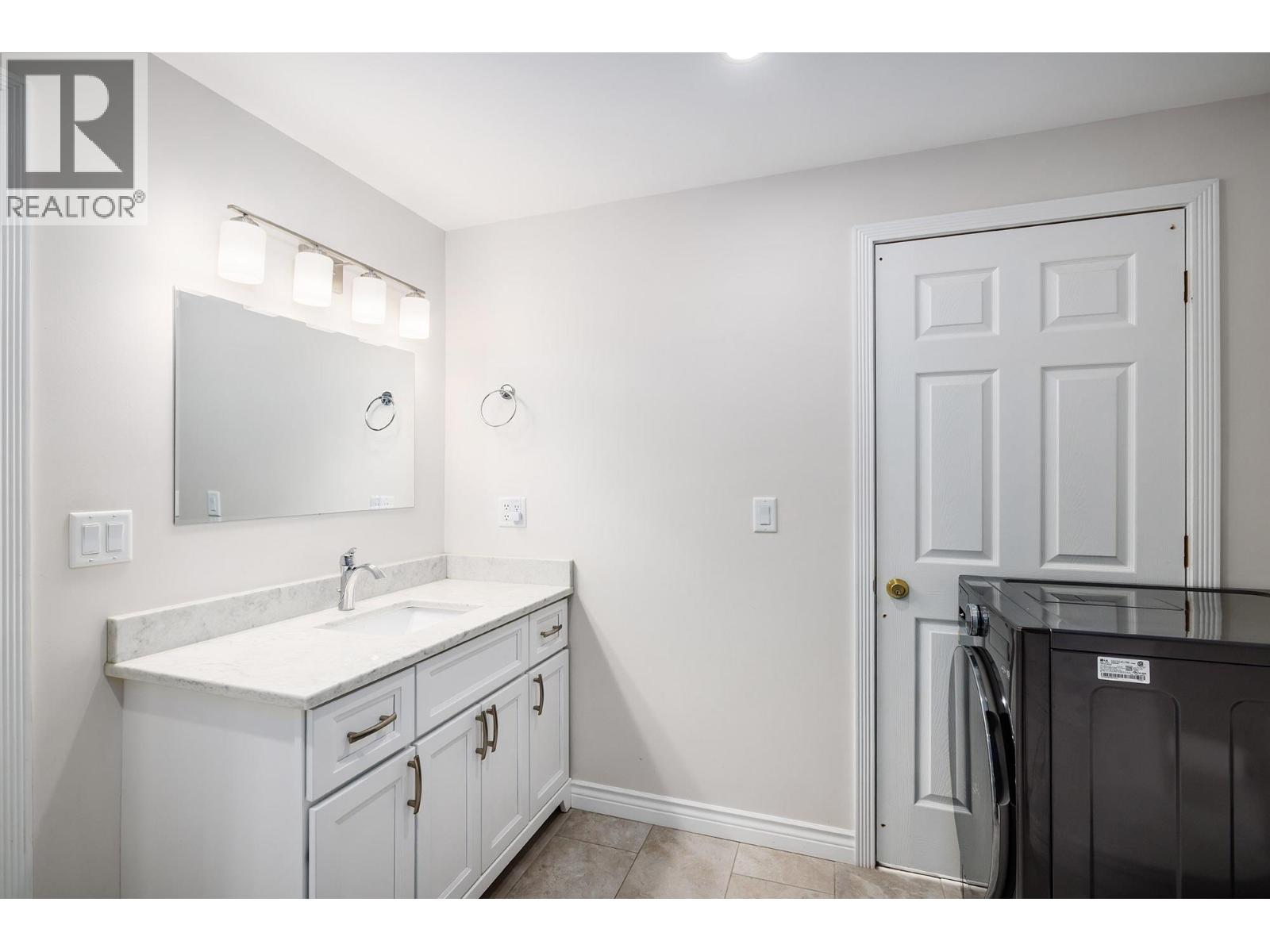 Picture for 1677 Mission Hill  Road https://www.cirrealty.ca/reb/bc/5/10364265_27.jpg