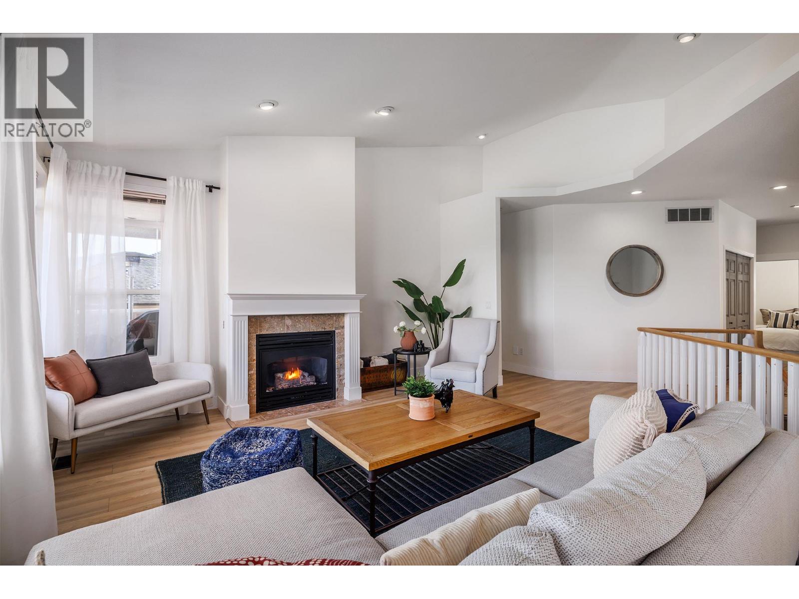 Picture for 1677 Mission Hill  Road https://www.cirrealty.ca/reb/bc/5/10364265_7.jpg