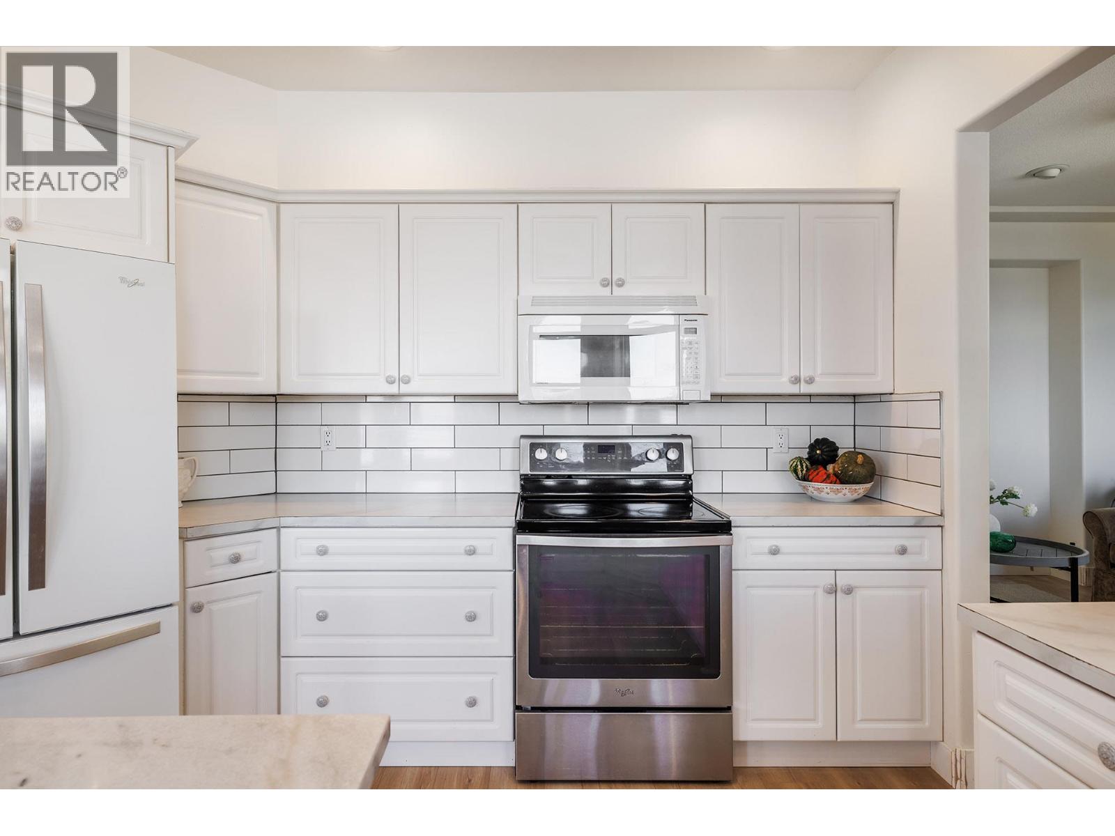 Picture for 1677 Mission Hill  Road https://www.cirrealty.ca/reb/bc/5/10364265_9.jpg