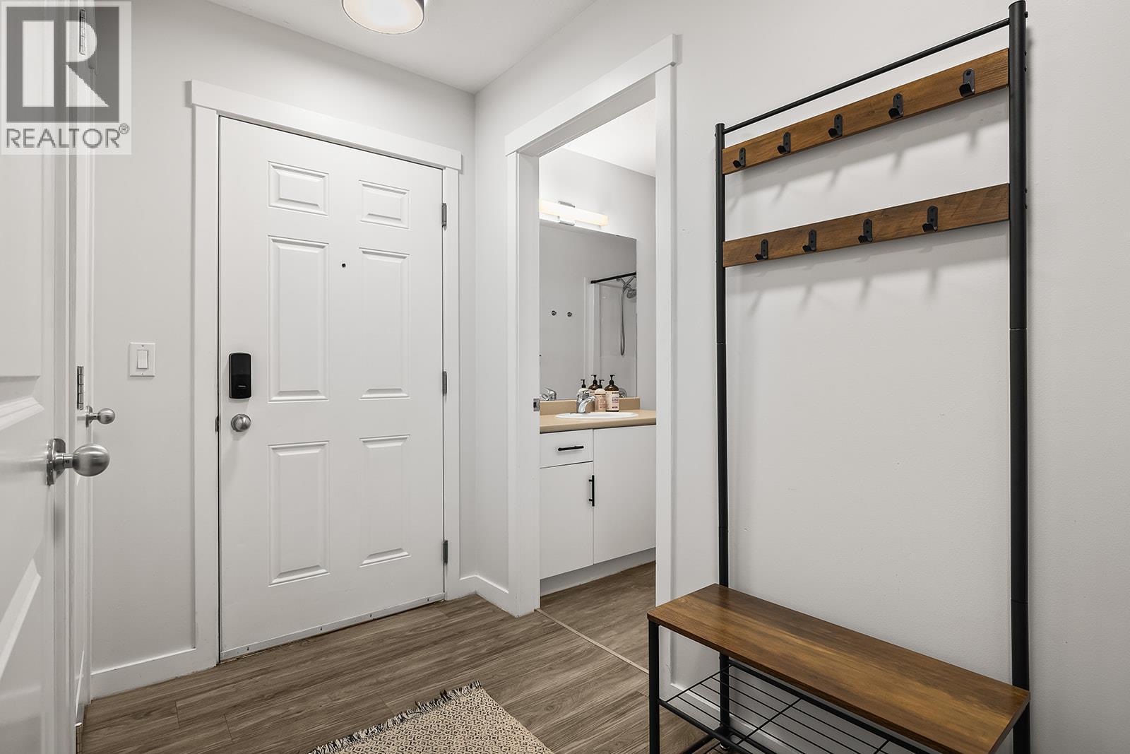 Picture for Unit #314, 1481 Glenmore  RoadN https://www.cirrealty.ca/reb/bc/5/10364405_23.jpg