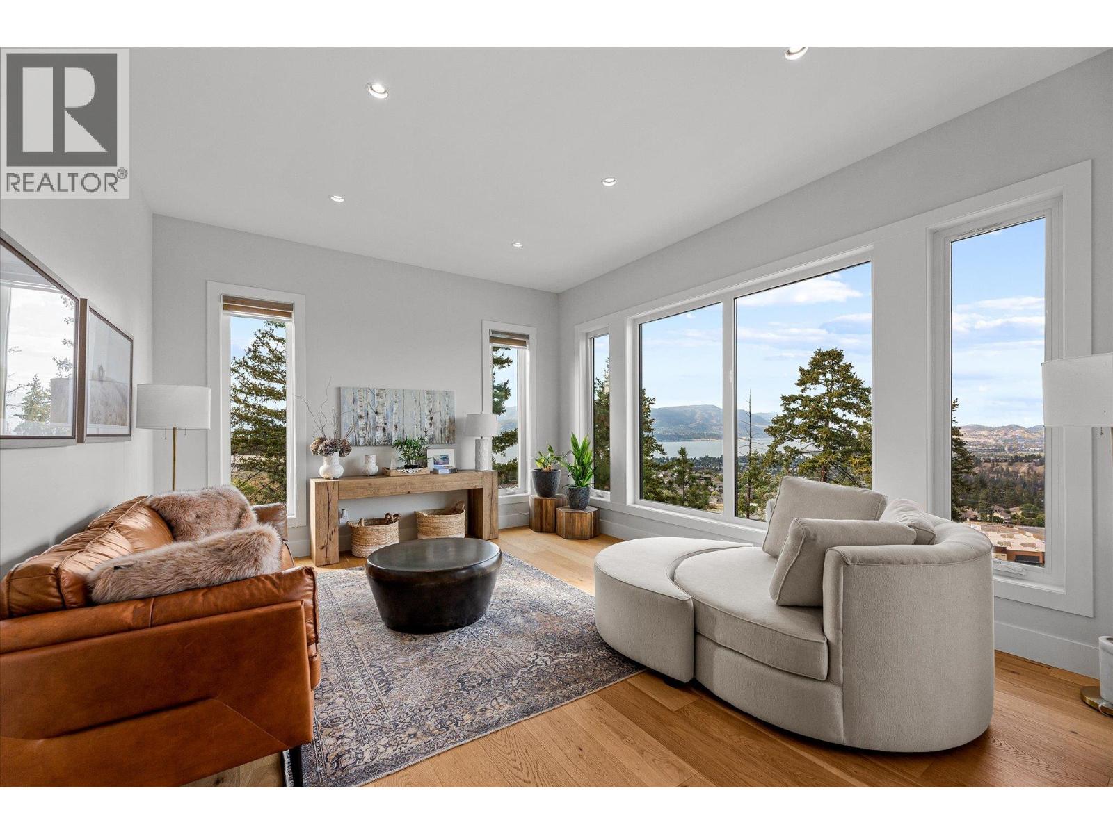 Picture for 980 Ledgeview  Court https://www.cirrealty.ca/reb/bc/5/10364435_17.jpg