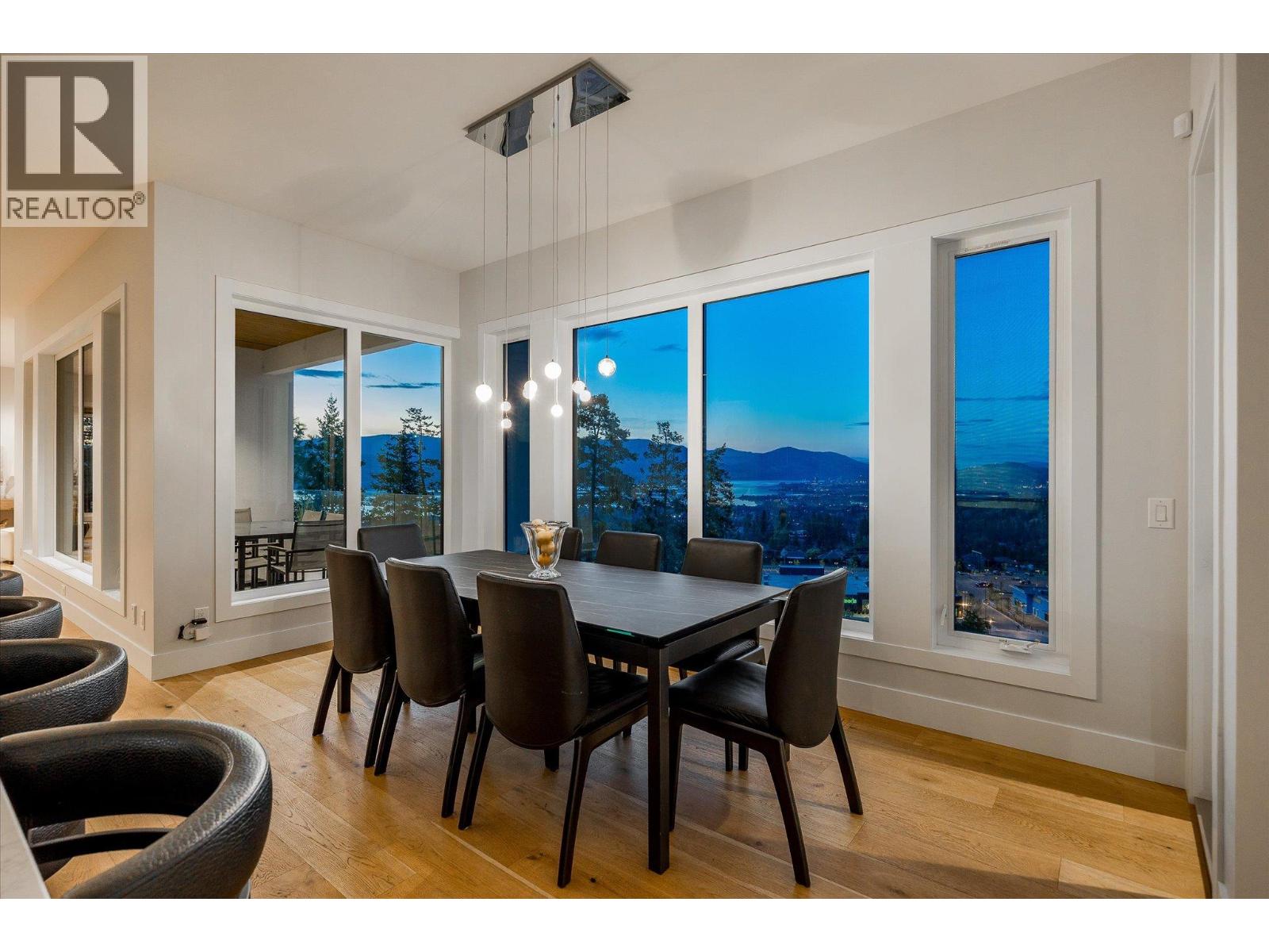 Picture for 980 Ledgeview  Court https://www.cirrealty.ca/reb/bc/5/10364435_27.jpg