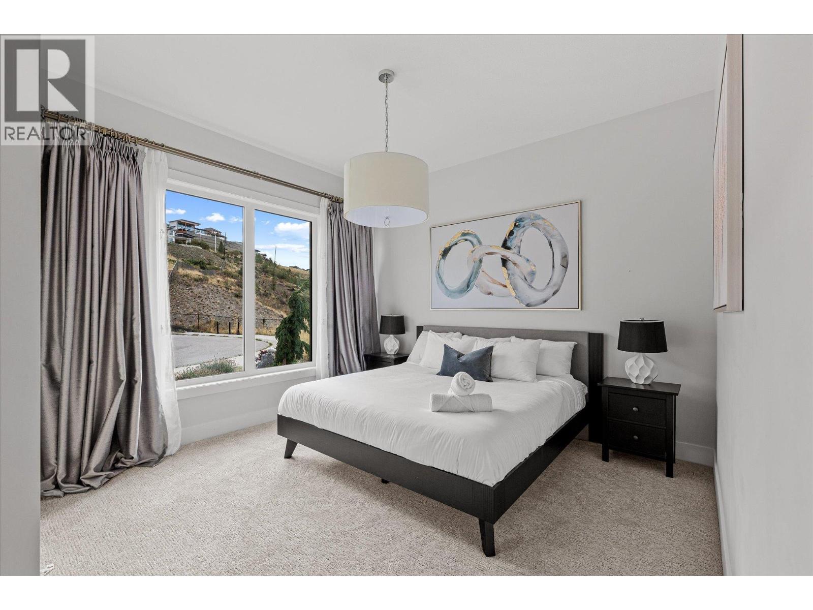 Picture for 980 Ledgeview  Court https://www.cirrealty.ca/reb/bc/5/10364435_32.jpg