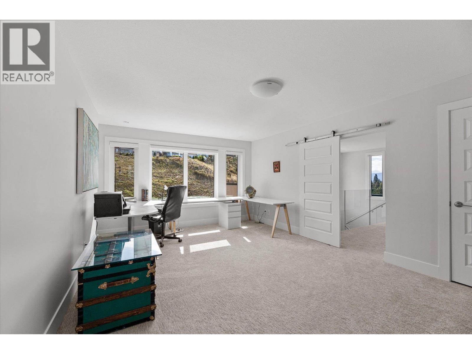 Picture for 980 Ledgeview  Court https://www.cirrealty.ca/reb/bc/5/10364435_42.jpg