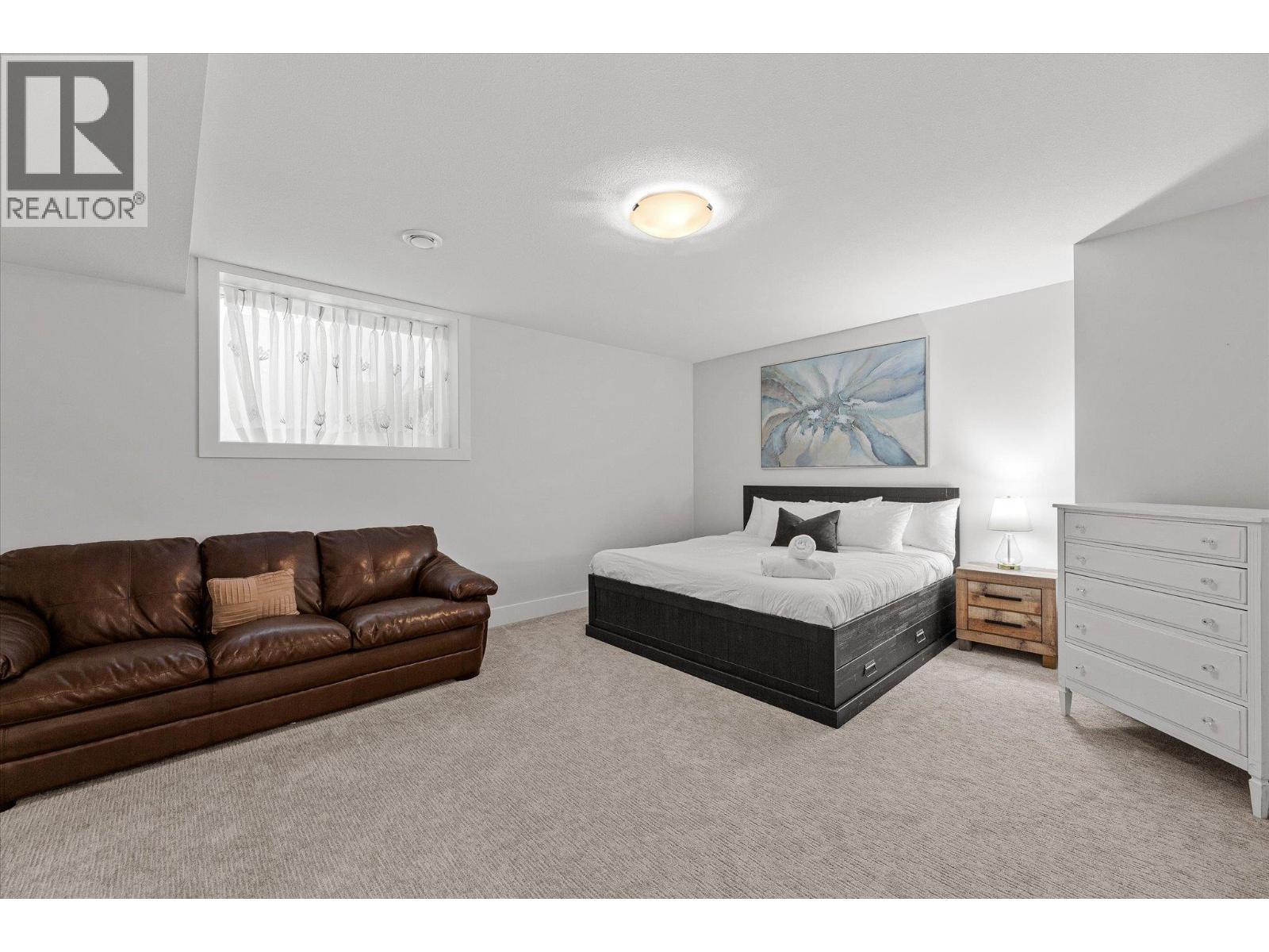 Picture for 980 Ledgeview  Court https://www.cirrealty.ca/reb/bc/5/10364435_56.jpg