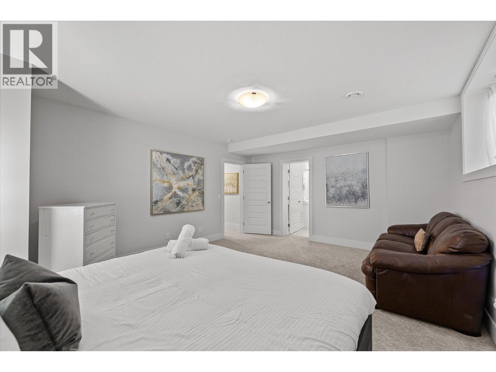 Picture for 980 Ledgeview  Court https://www.cirrealty.ca/reb/bc/5/10364435_57.jpg