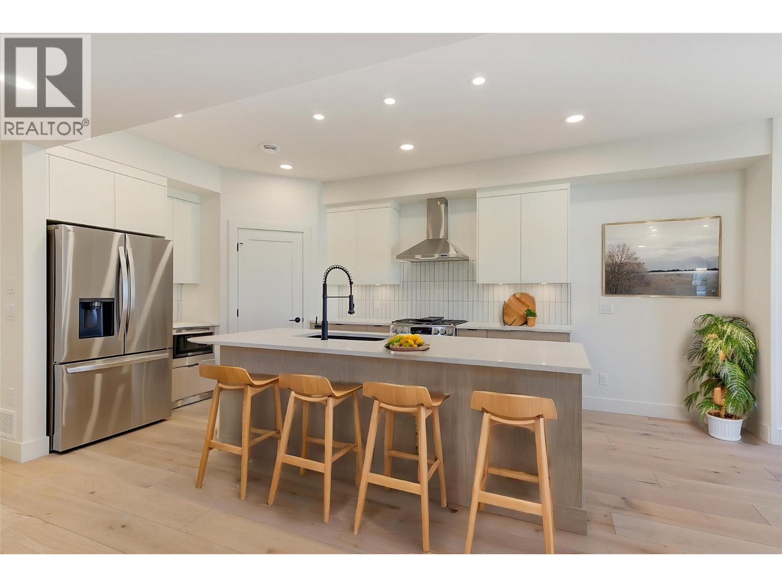 Picture for 857 Kinnear  Court