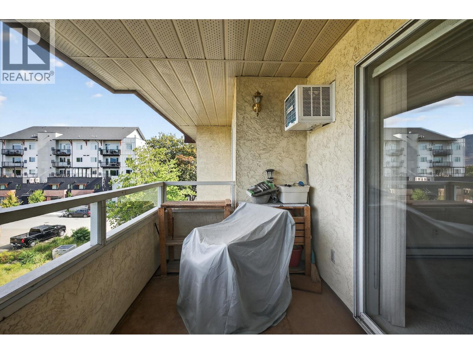 Picture for Unit #302, 1249 Pacific  Avenue https://www.cirrealty.ca/reb/bc/5/10364645_23.jpg