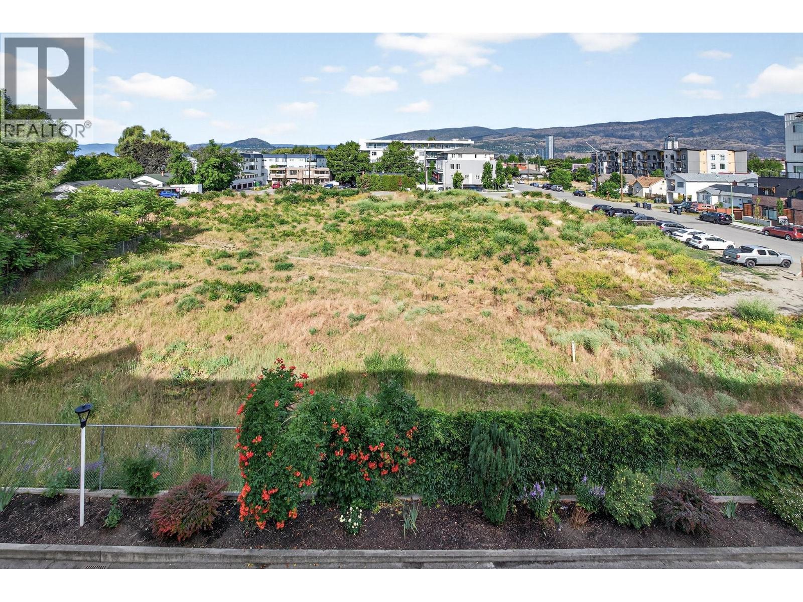 Picture for Unit #302, 1249 Pacific  Avenue https://www.cirrealty.ca/reb/bc/5/10364645_24.jpg