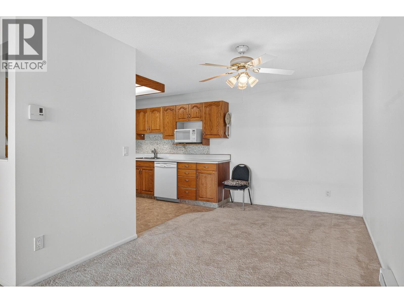 Picture for Unit #302, 1249 Pacific  Avenue https://www.cirrealty.ca/reb/bc/5/10364645_8.jpg