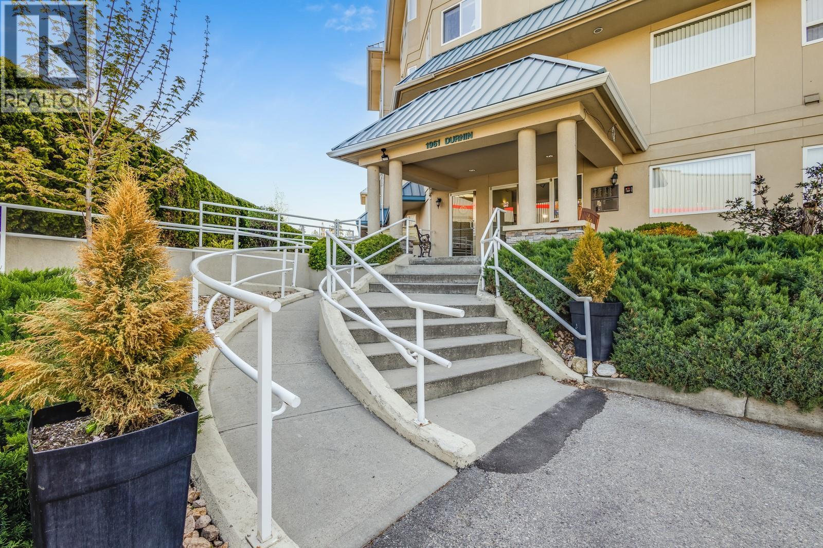 Picture for Unit #306, 1961 Durnin  Road