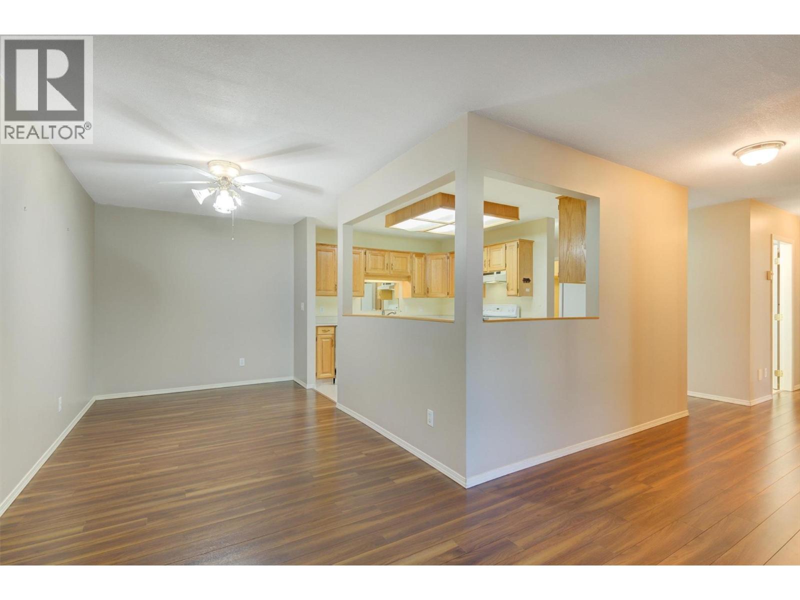 Picture for Unit #203, 200 Hollywood  RoadN https://www.cirrealty.ca/reb/bc/5/10364695_13.jpg