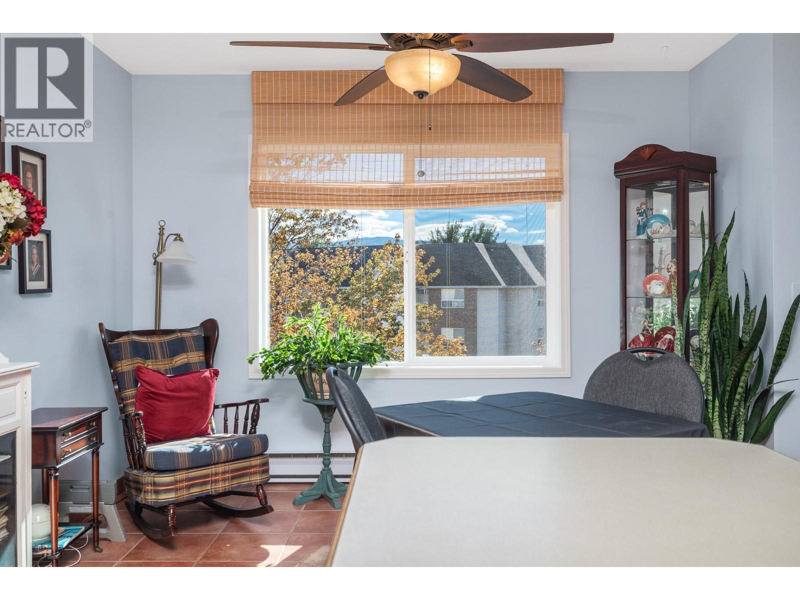 Picture for Unit #311, 1249 Pacific  Avenue https://www.cirrealty.ca/reb/bc/5/10364795_8.jpg