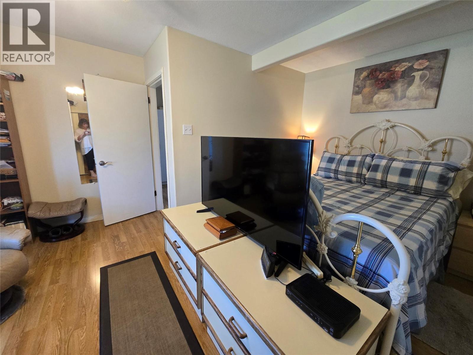 Picture for 7816 89th  Street https://www.cirrealty.ca/reb/bc/5/10365075_11.jpg