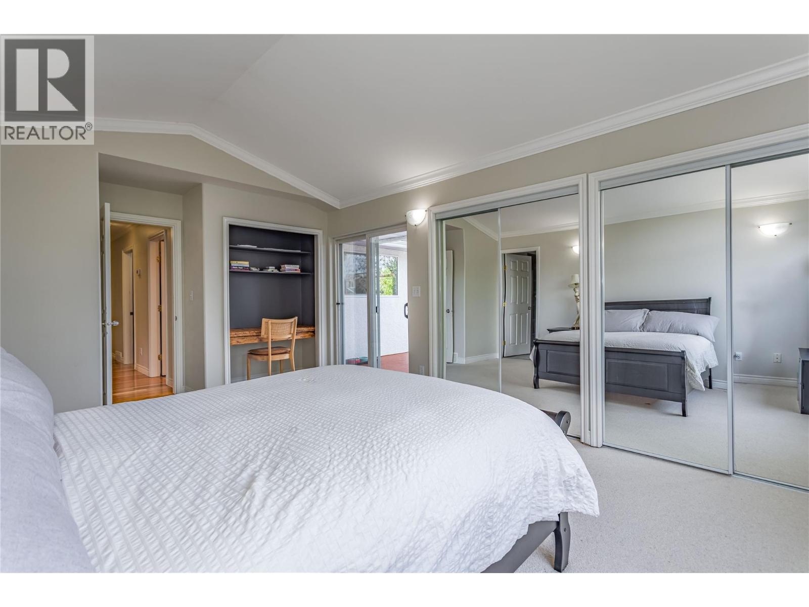 Picture for 311 Woodpark  Crescent https://www.cirrealty.ca/reb/bc/5/10365125_26.jpg