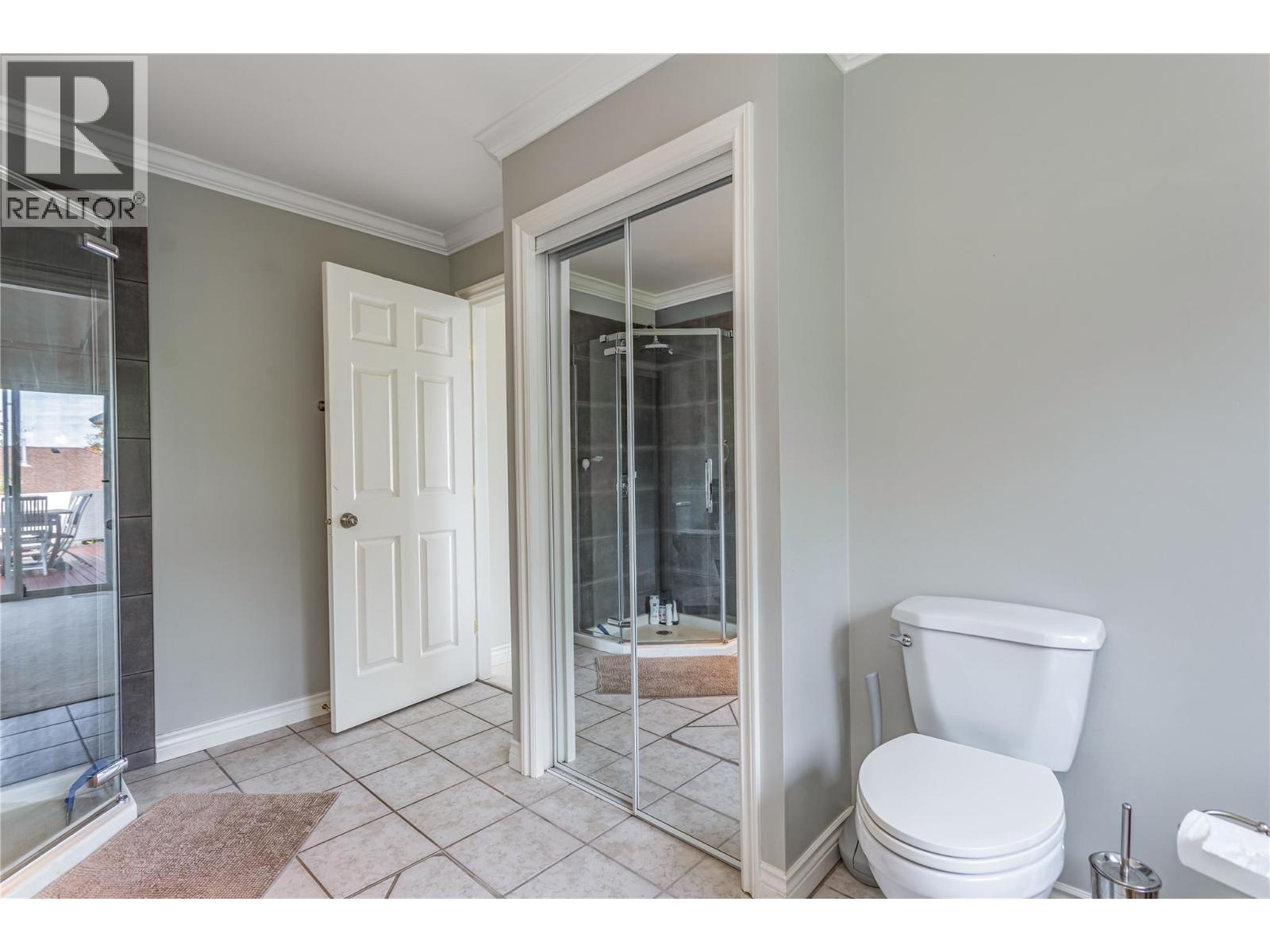 Picture for 311 Woodpark  Crescent https://www.cirrealty.ca/reb/bc/5/10365125_31.jpg