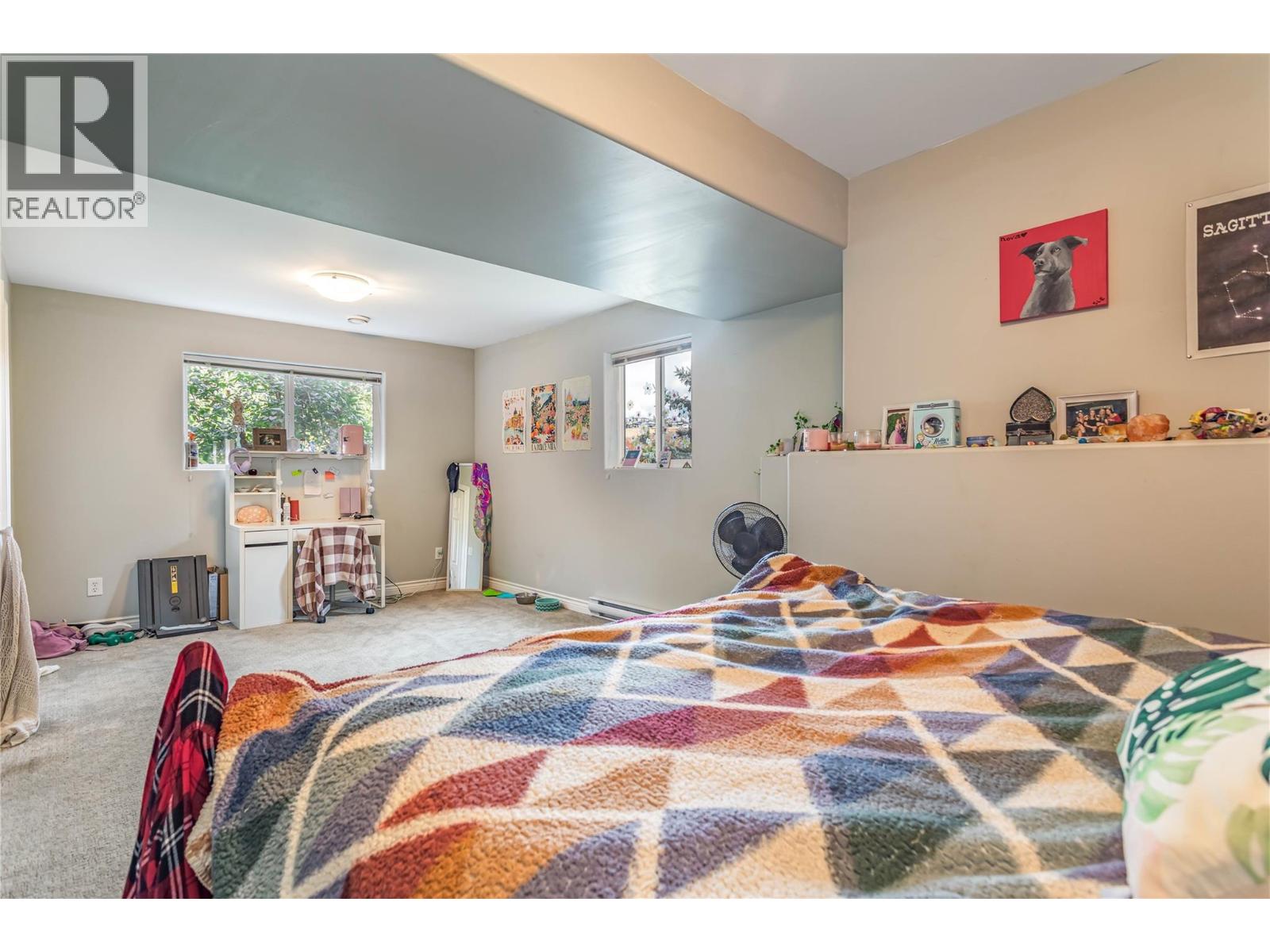 Picture for 311 Woodpark  Crescent https://www.cirrealty.ca/reb/bc/5/10365125_50.jpg