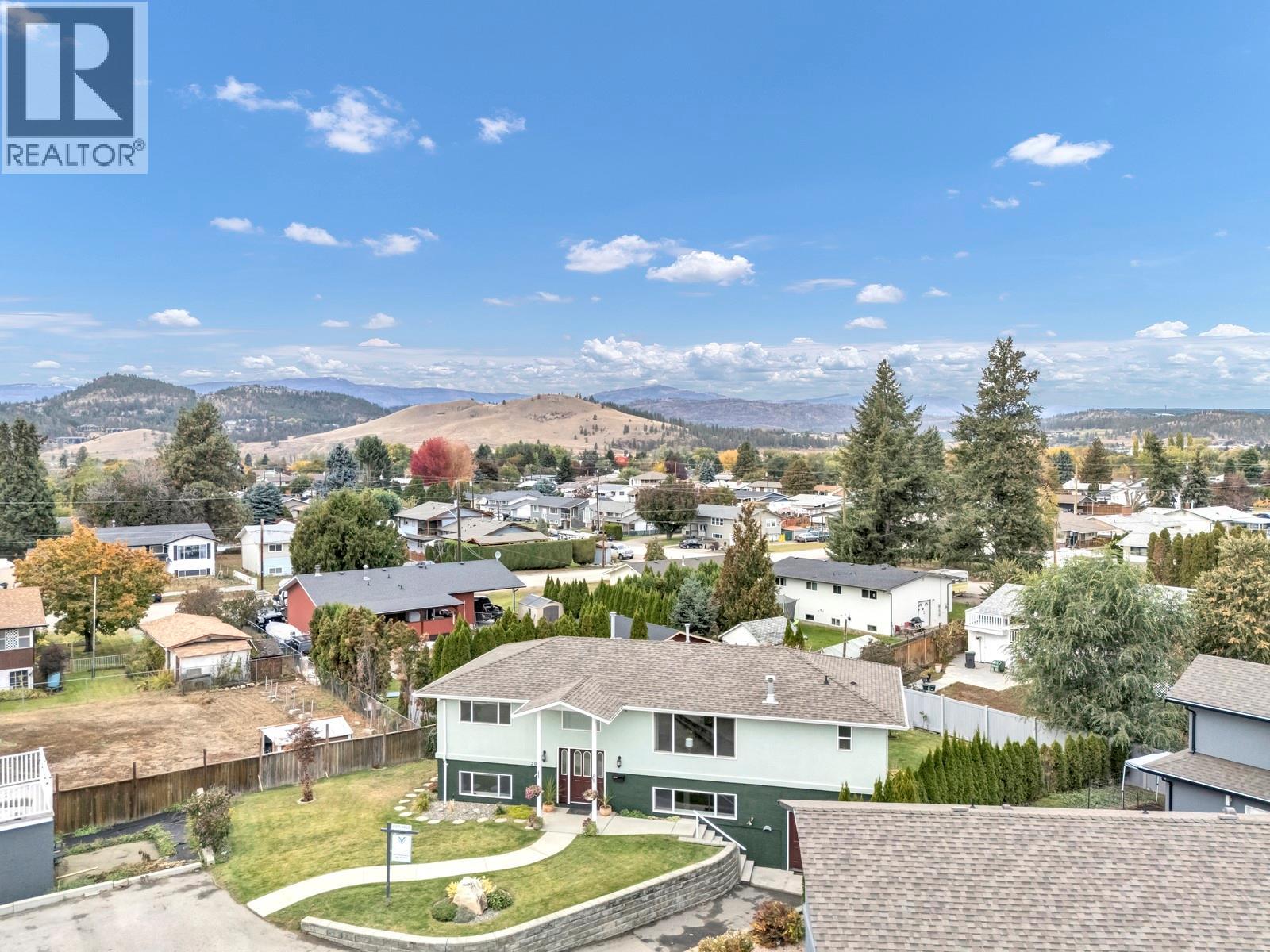 Picture for 202 Pearson  Road https://www.cirrealty.ca/reb/bc/5/10365135_52.jpg