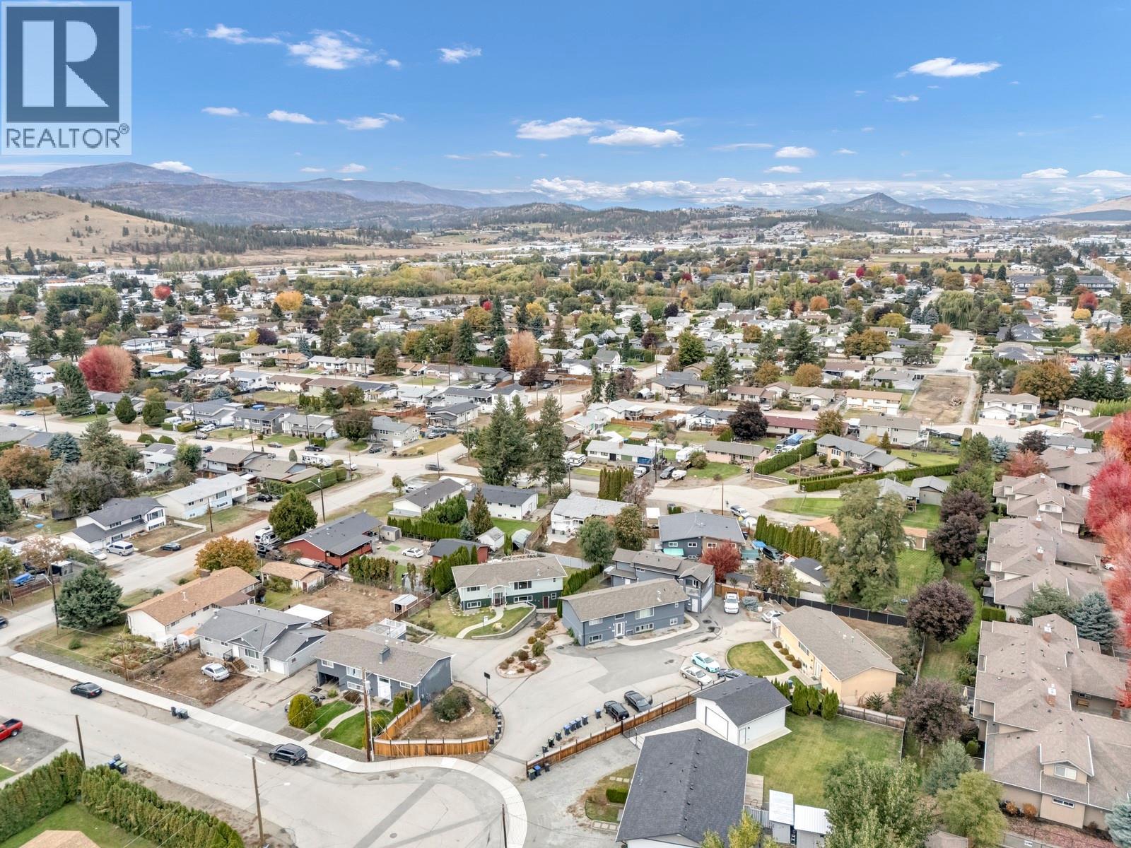 Picture for 202 Pearson  Road https://www.cirrealty.ca/reb/bc/5/10365135_57.jpg