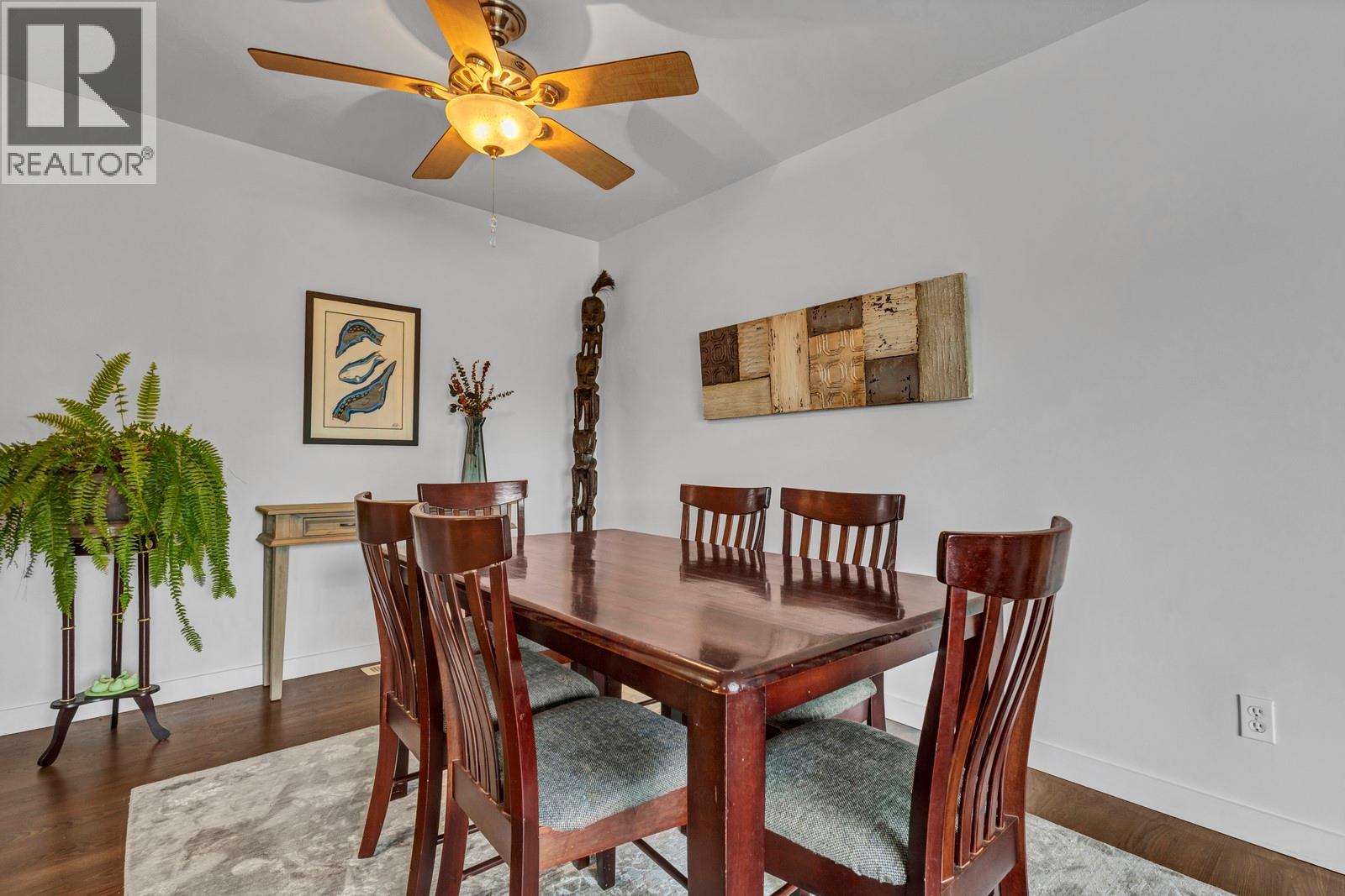 Picture for 202 Pearson  Road https://www.cirrealty.ca/reb/bc/5/10365135_7.jpg