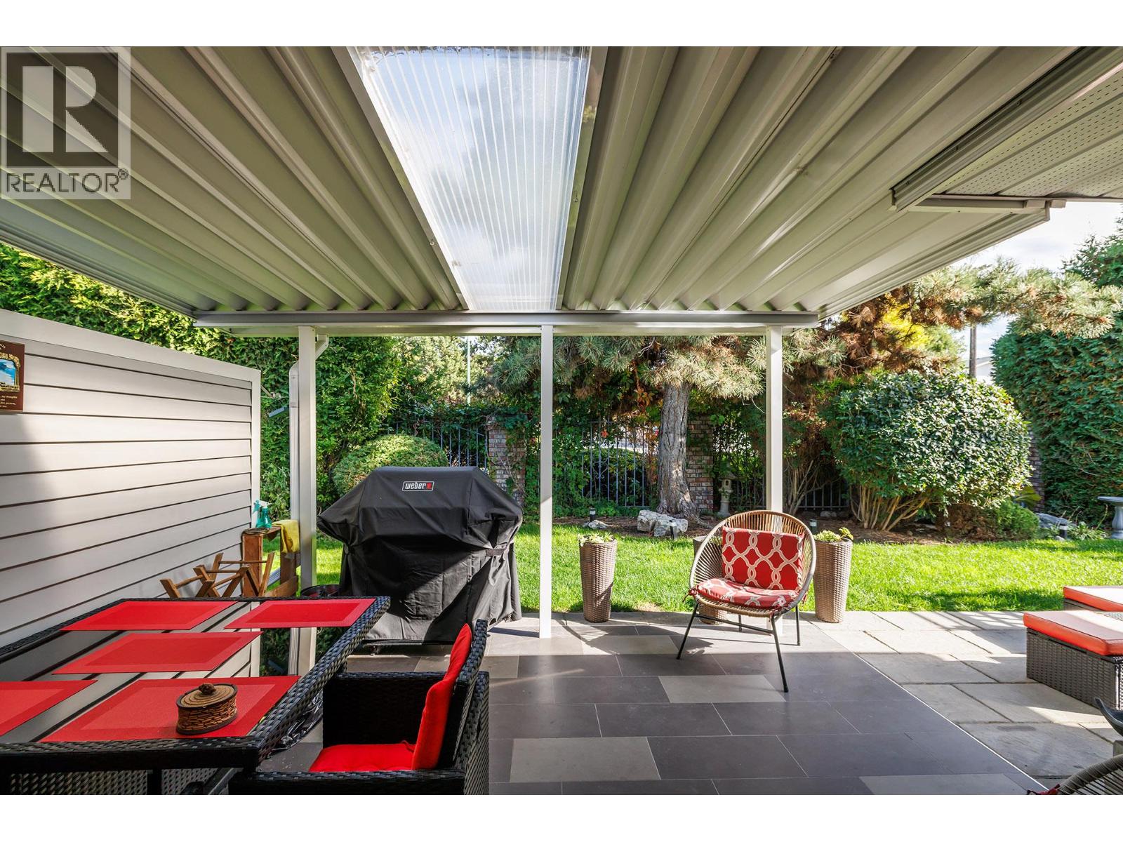 Picture for Unit #31, 3370 Casorso  Road https://www.cirrealty.ca/reb/bc/5/10365355_20.jpg