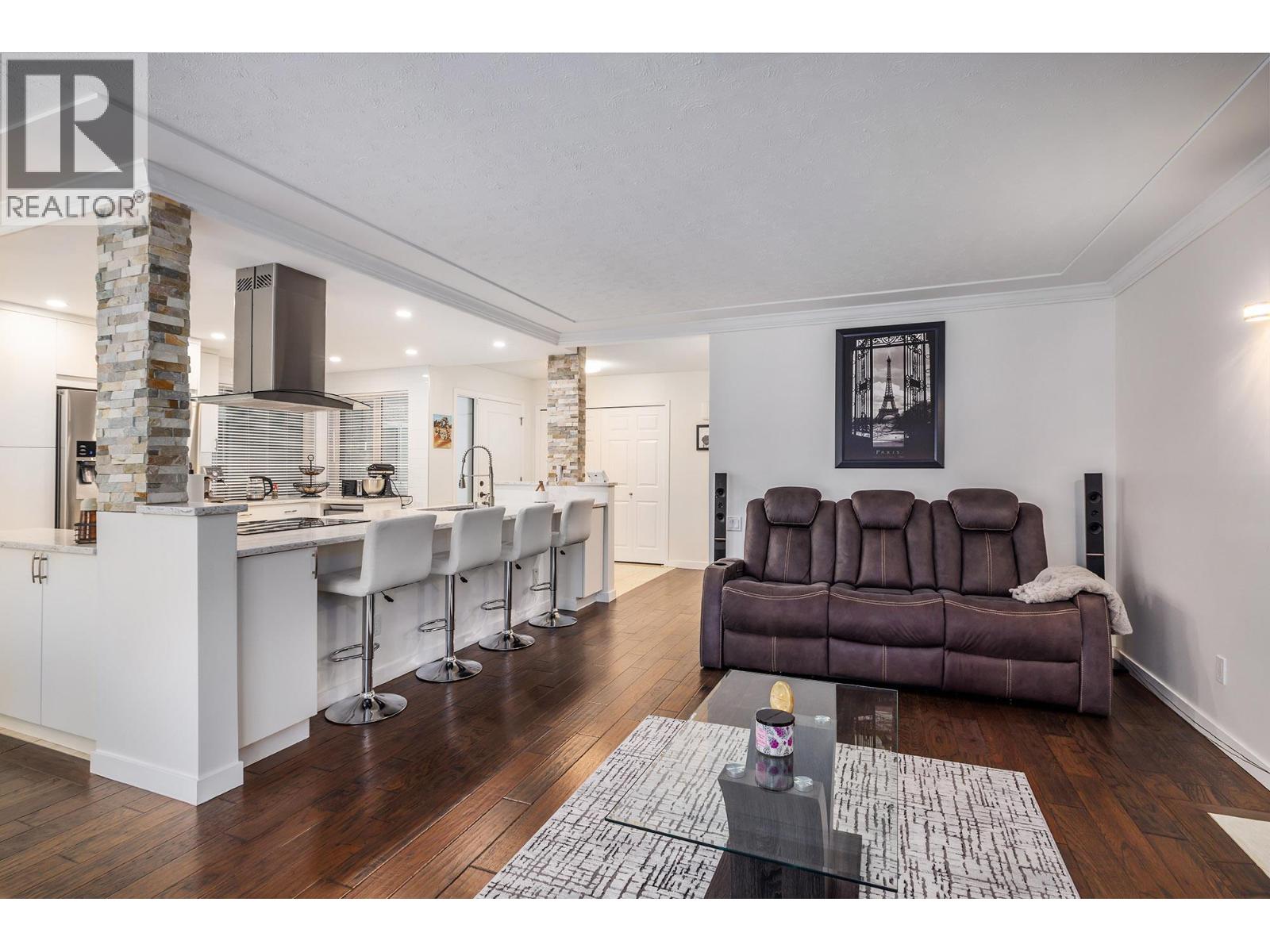 Picture for Unit #31, 3370 Casorso  Road