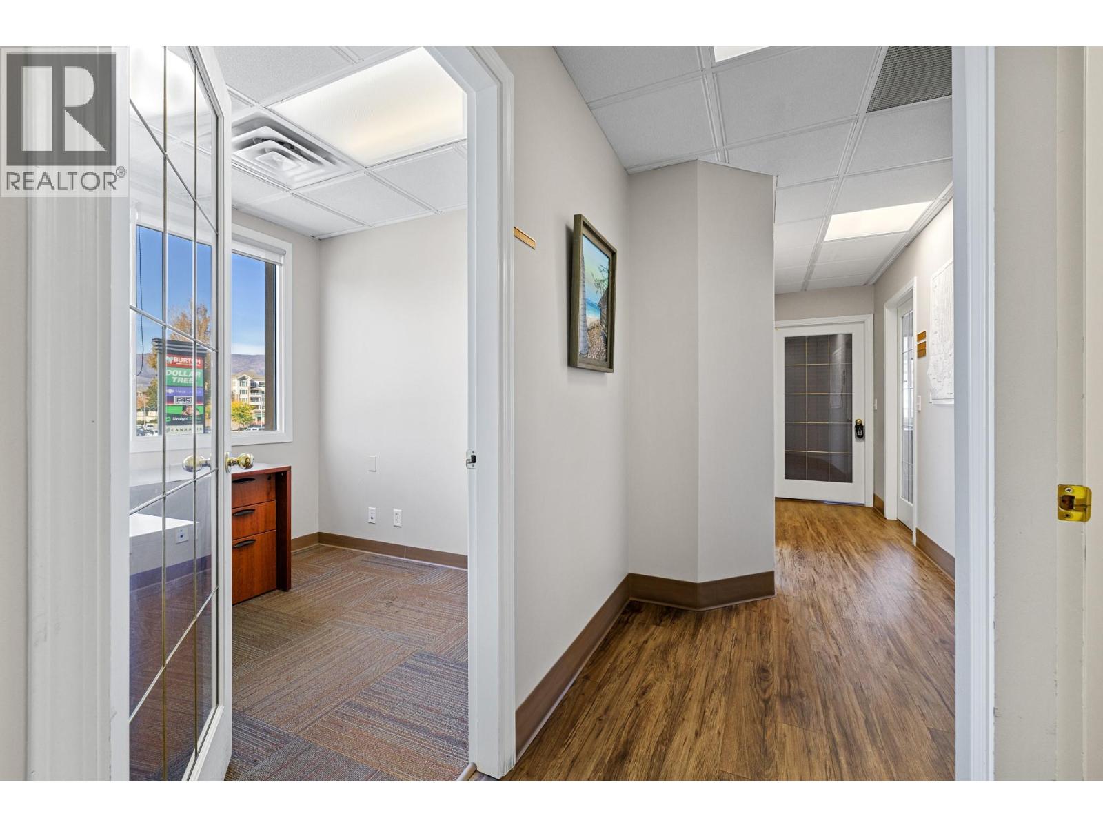 Picture for Unit #201 & 203, 1505 Harvey  Avenue https://www.cirrealty.ca/reb/bc/5/10365375_11.jpg