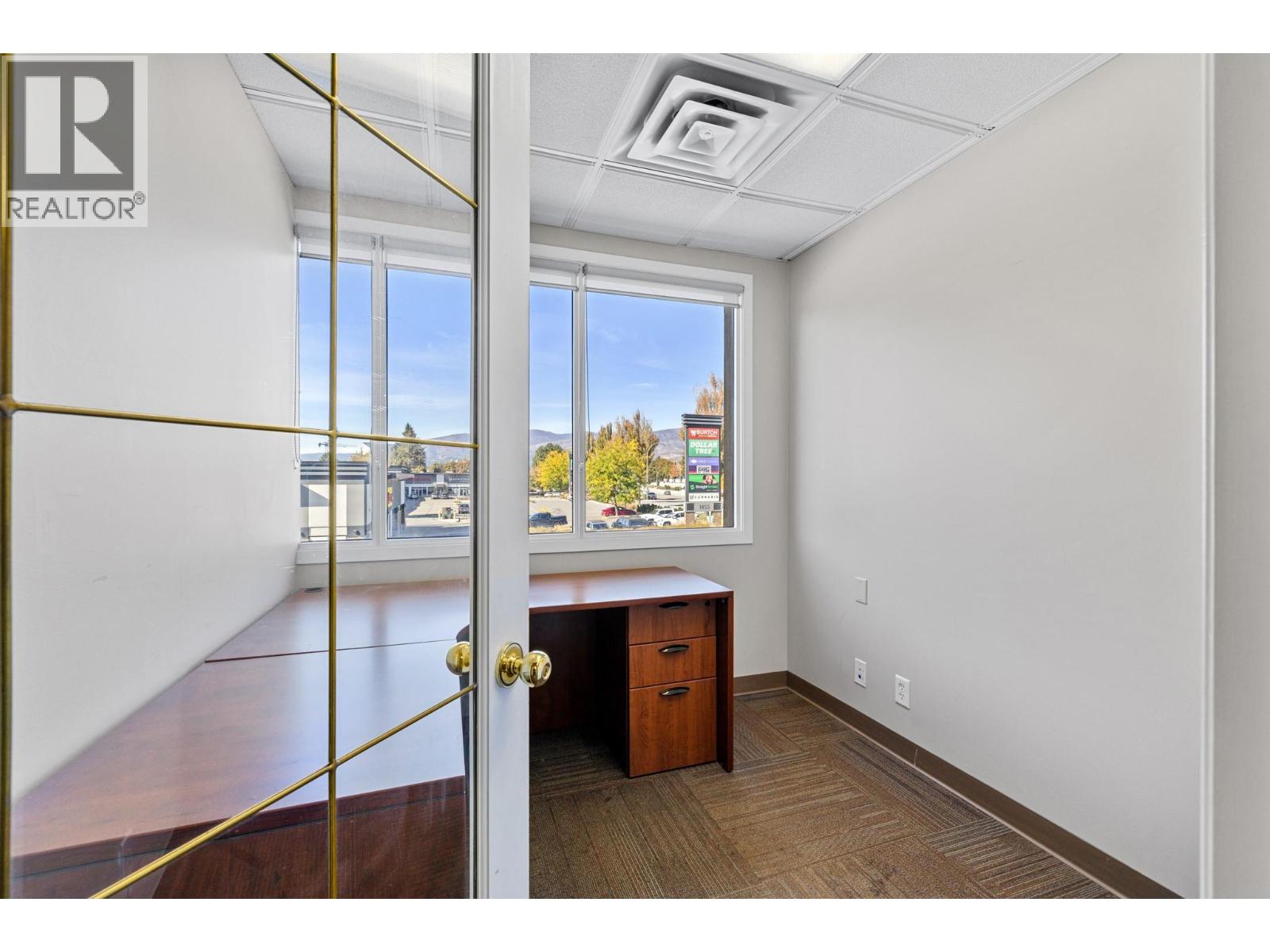 Picture for Unit #201 & 203, 1505 Harvey  Avenue https://www.cirrealty.ca/reb/bc/5/10365375_15.jpg