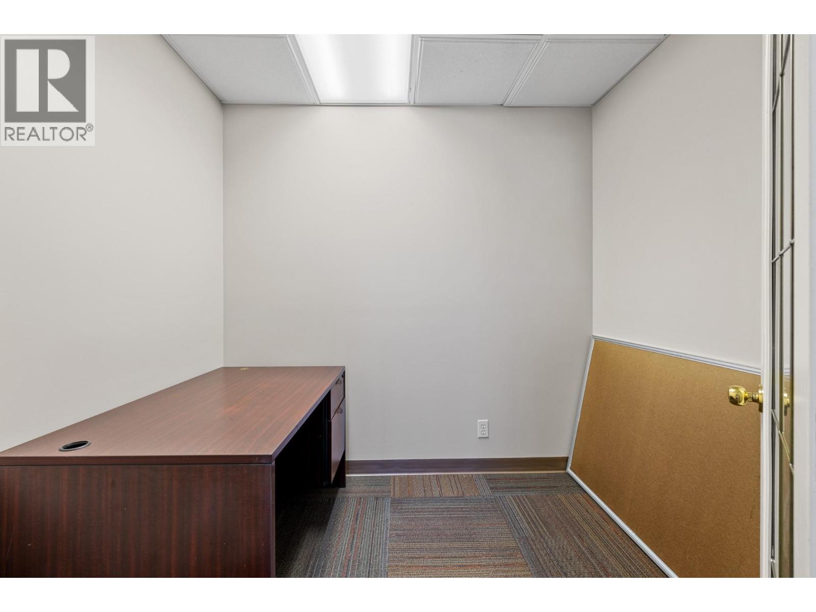 Picture for Unit #201 & 203, 1505 Harvey  Avenue https://www.cirrealty.ca/reb/bc/5/10365375_16.jpg