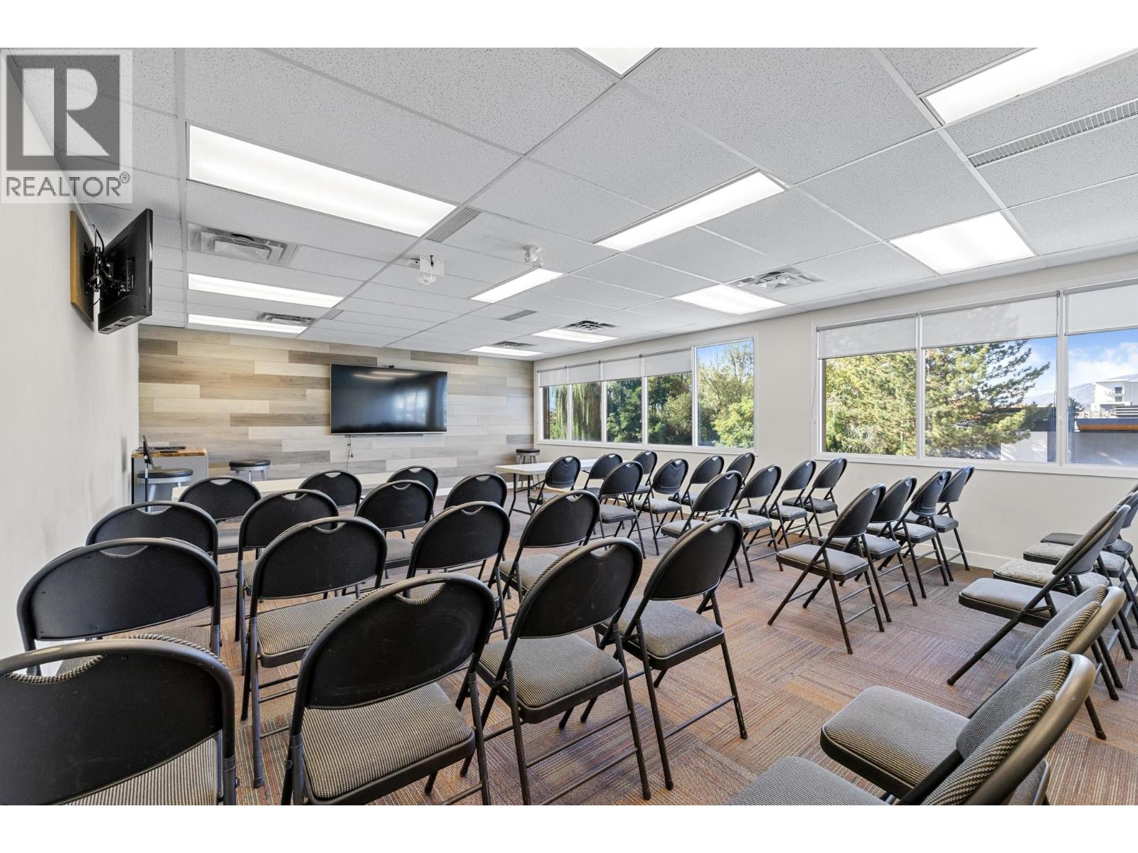 Picture for Unit #201 & 203, 1505 Harvey  Avenue https://www.cirrealty.ca/reb/bc/5/10365375_26.jpg