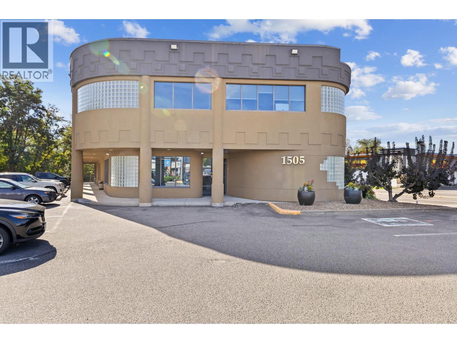 Picture for Unit #201 & 203, 1505 Harvey  Avenue https://www.cirrealty.ca/reb/bc/5/10365375_29.jpg